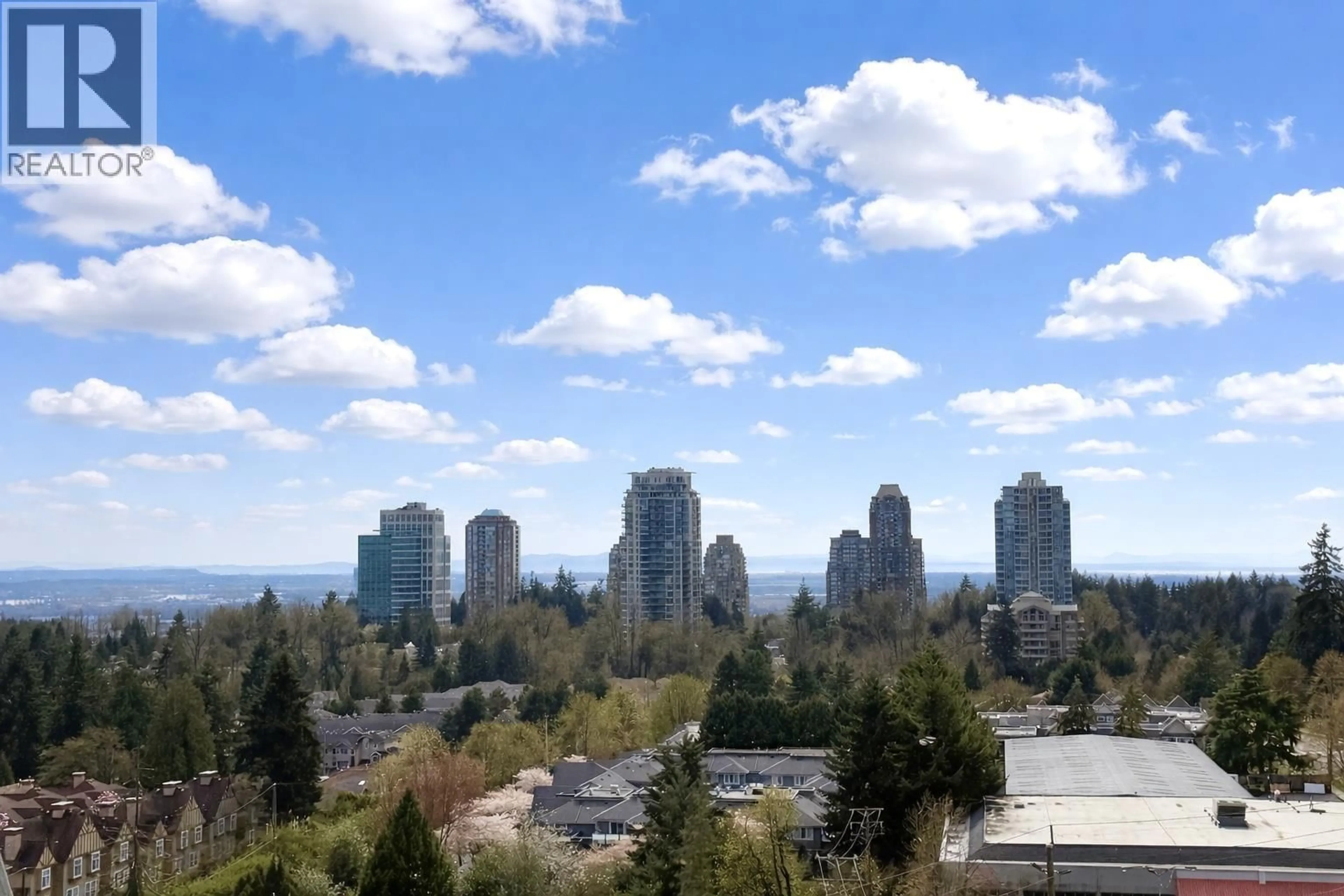 Unknown for 911 - 7388 KINGSWAY, Burnaby British Columbia V3N0G9