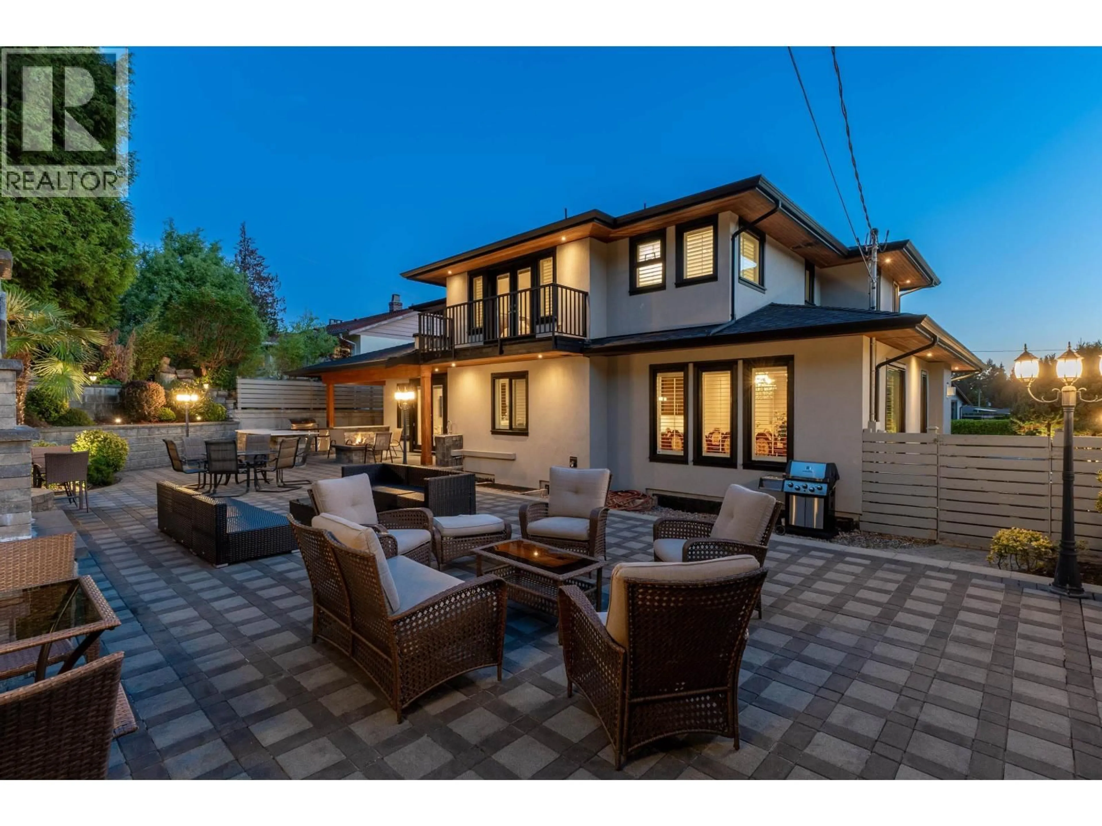 Patio, street for 4168 HIGHLAND BOULEVARD, North Vancouver British Columbia V7R2Z6