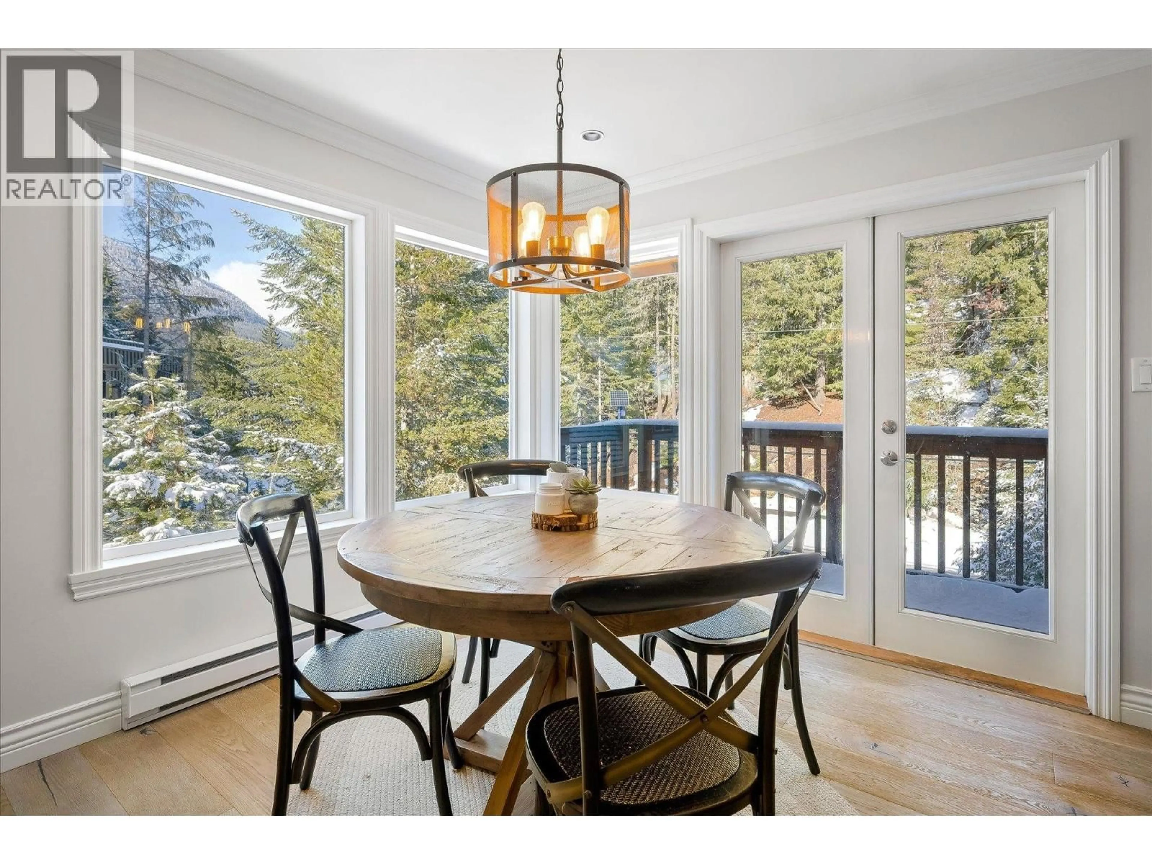 Dining room, wood/laminate floor for 3028 ST ANTON WAY, Whistler British Columbia V0N1O3