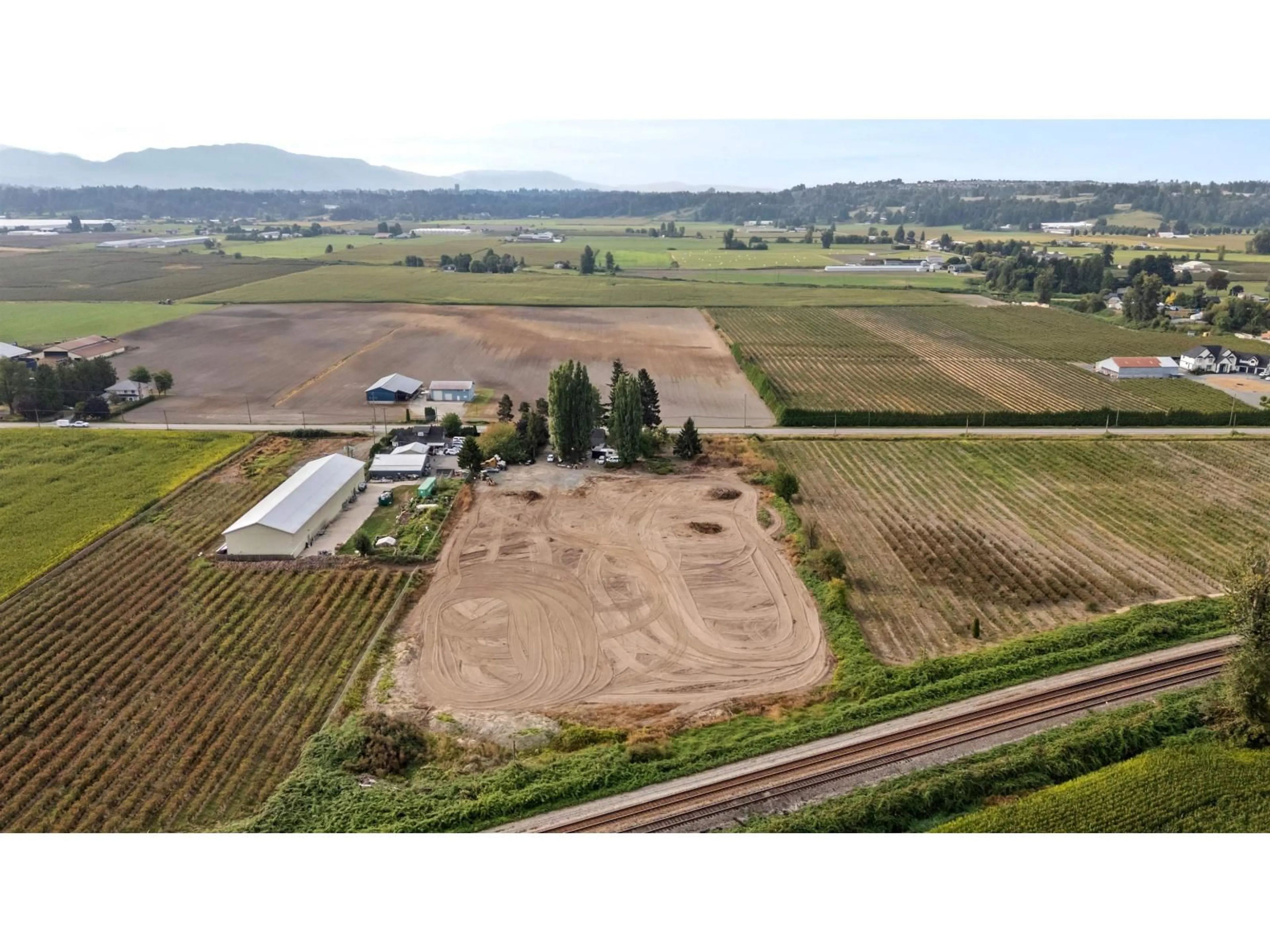 A pic from outside/outdoor area/front of a property/back of a property/a pic from drone, mountain view for 32219 HARRIS ROAD, Abbotsford British Columbia V4X1W1