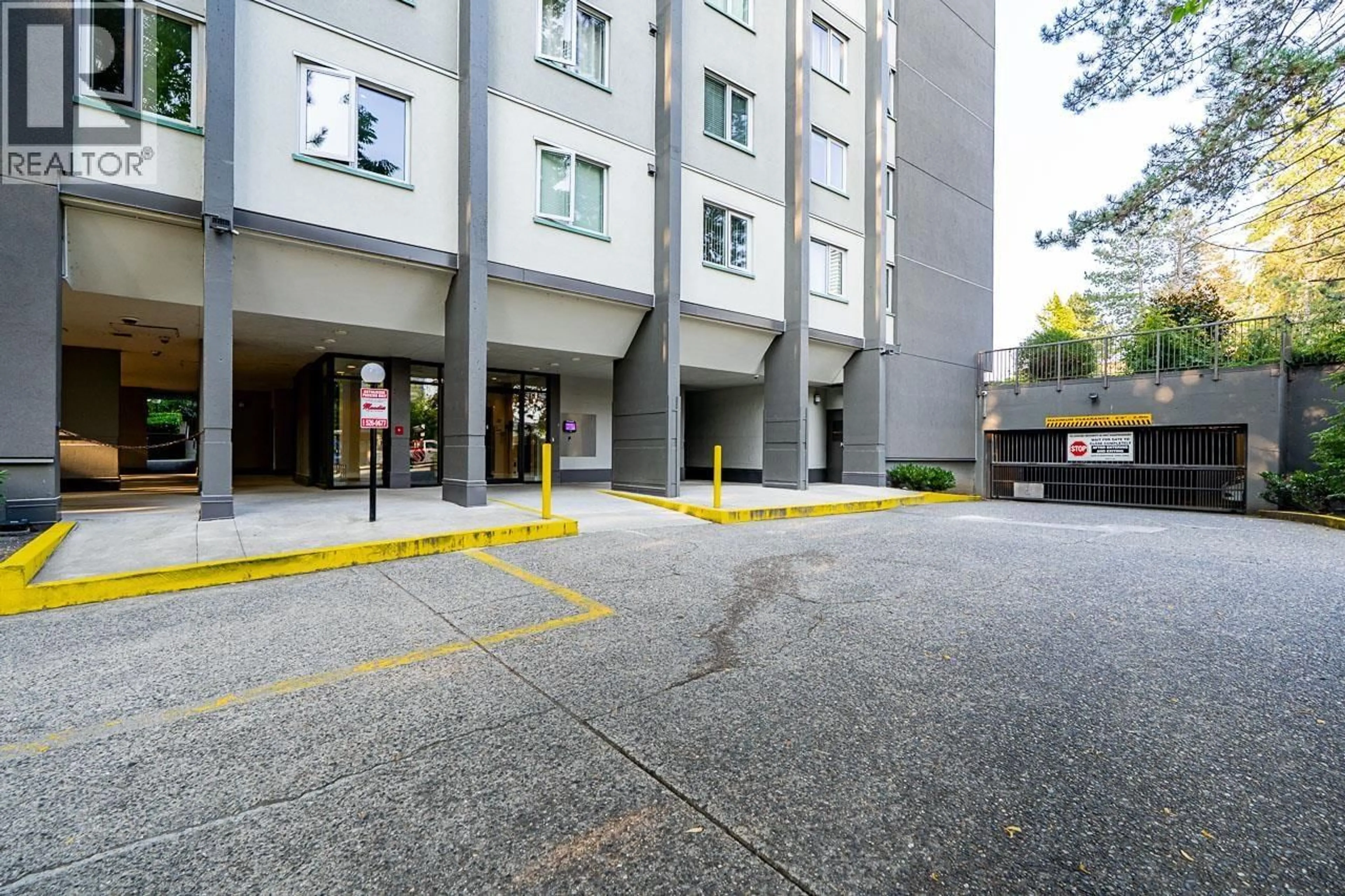 Patio, street for 704 - 9541 ERICKSON DRIVE, Burnaby British Columbia V3J7N8