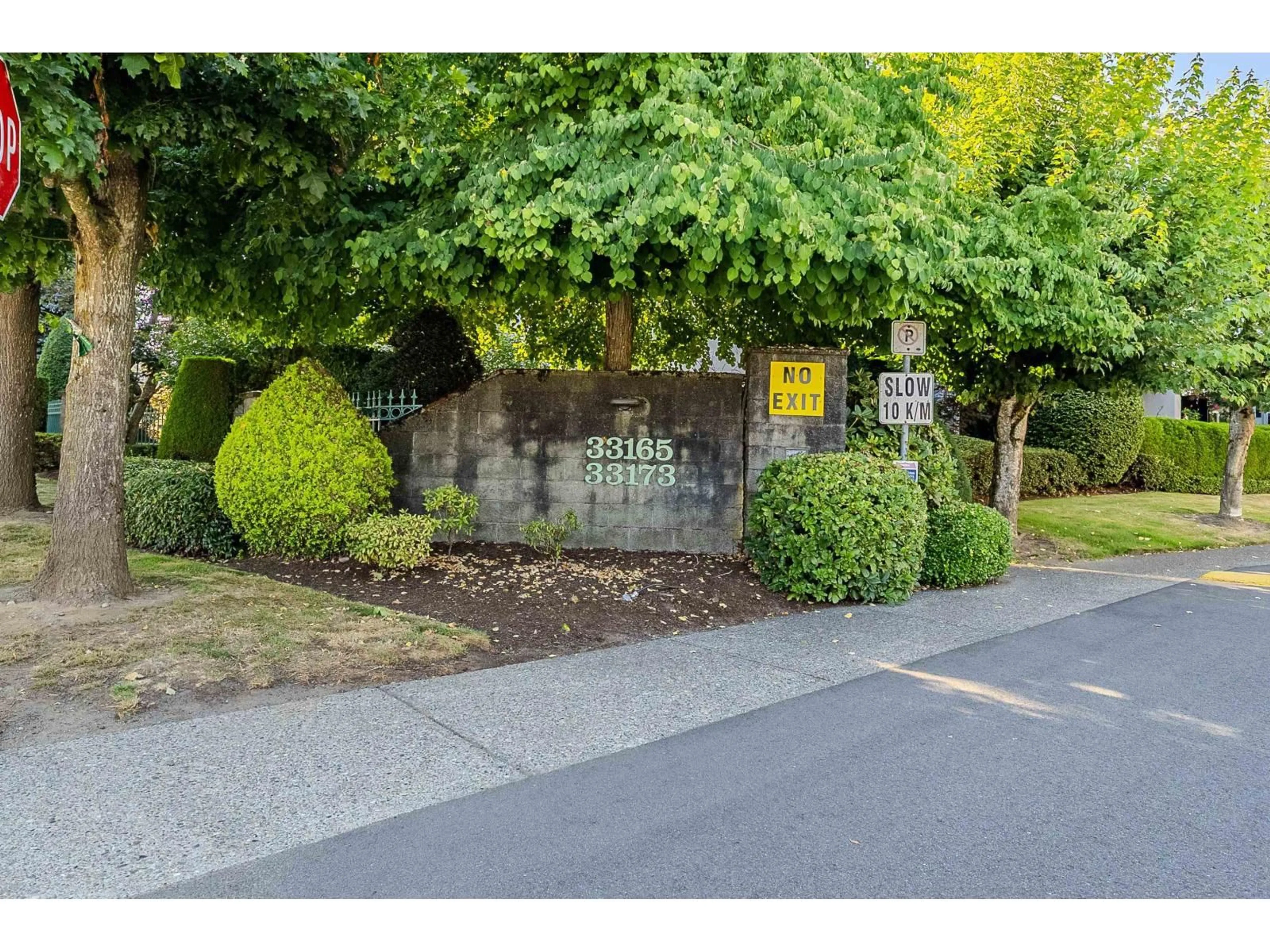 Unknown for 221 - 33175 OLD YALE ROAD, Abbotsford British Columbia V2S2J4