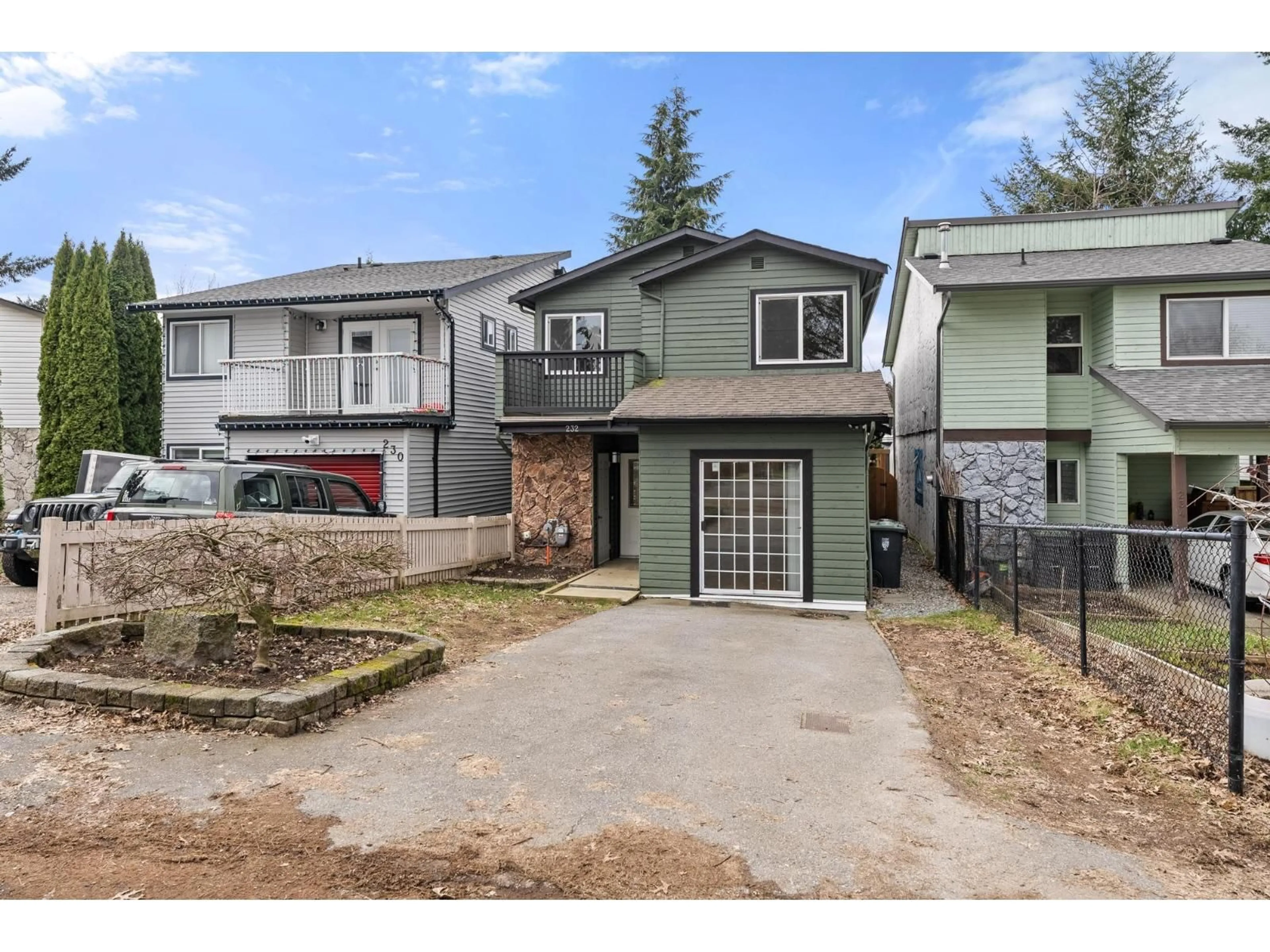 Unknown for 232 DAVIS CRESCENT, Langley British Columbia V4W3K7