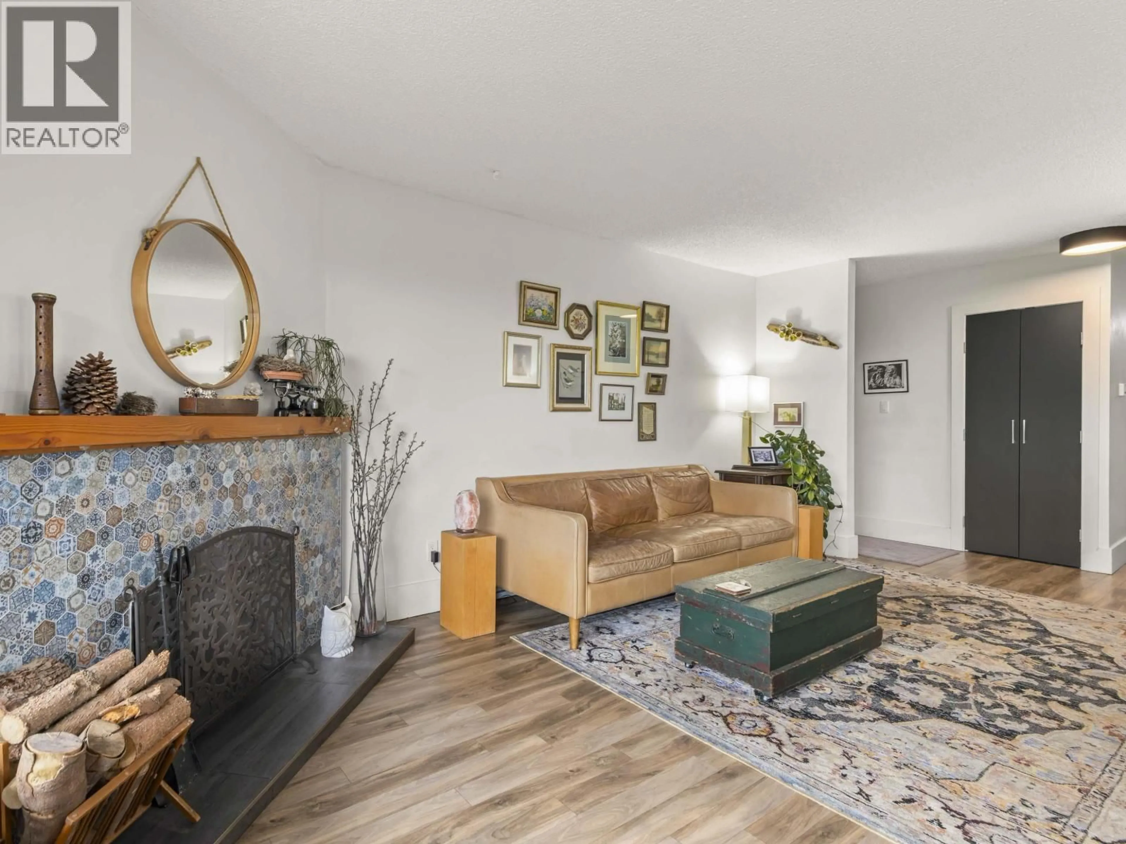 Living room with furniture, unknown for 1185 LILLOOET ROAD, North Vancouver British Columbia V7J3H7