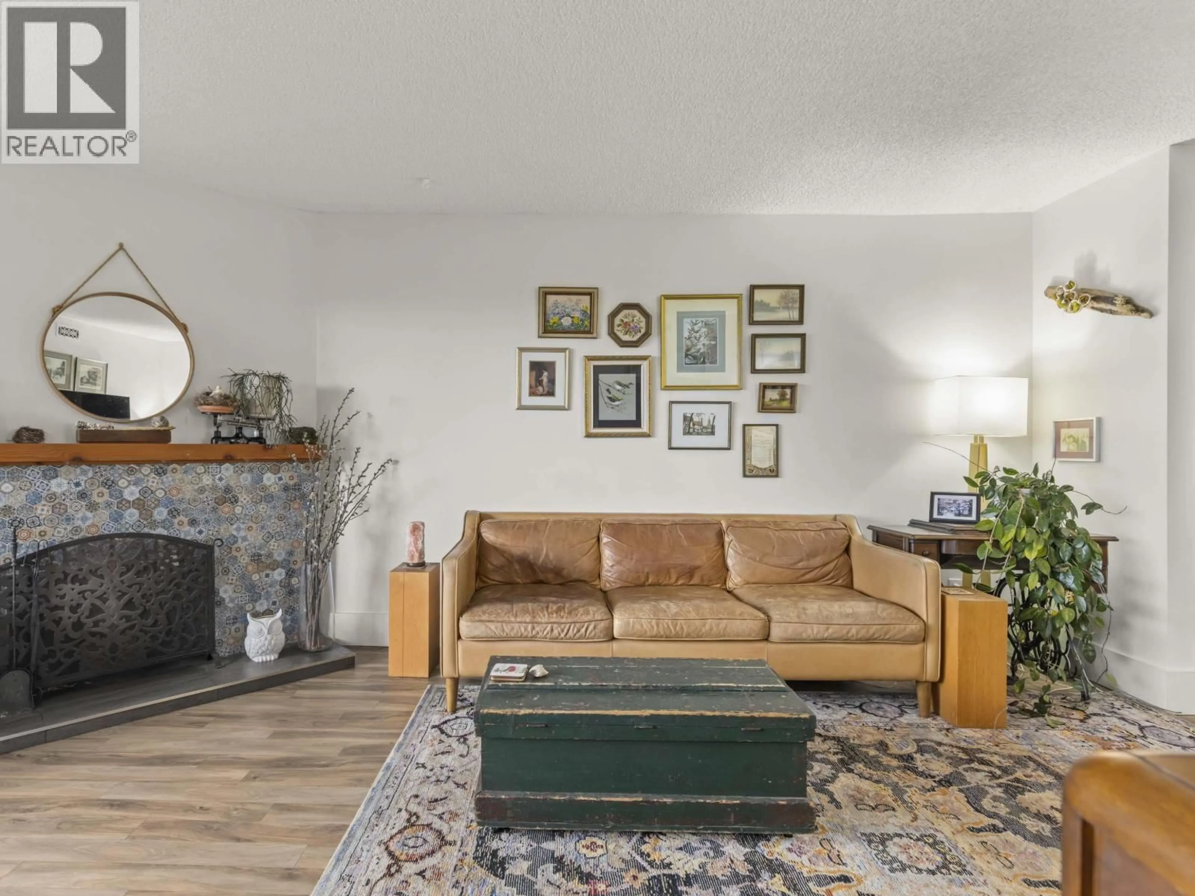 Living room with furniture, unknown for 1185 LILLOOET ROAD, North Vancouver British Columbia V7J3H7