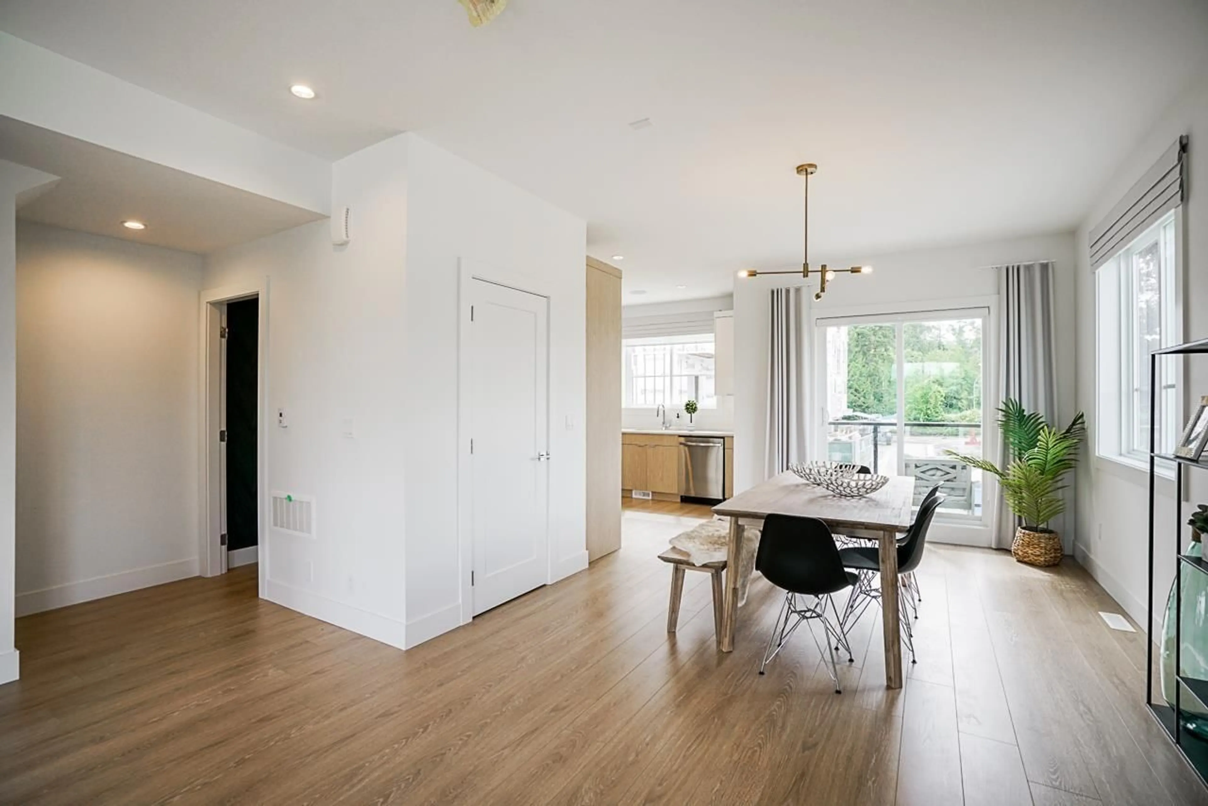 Unknown for 29 - 8140 166 STREET, Surrey British Columbia V4N6W1