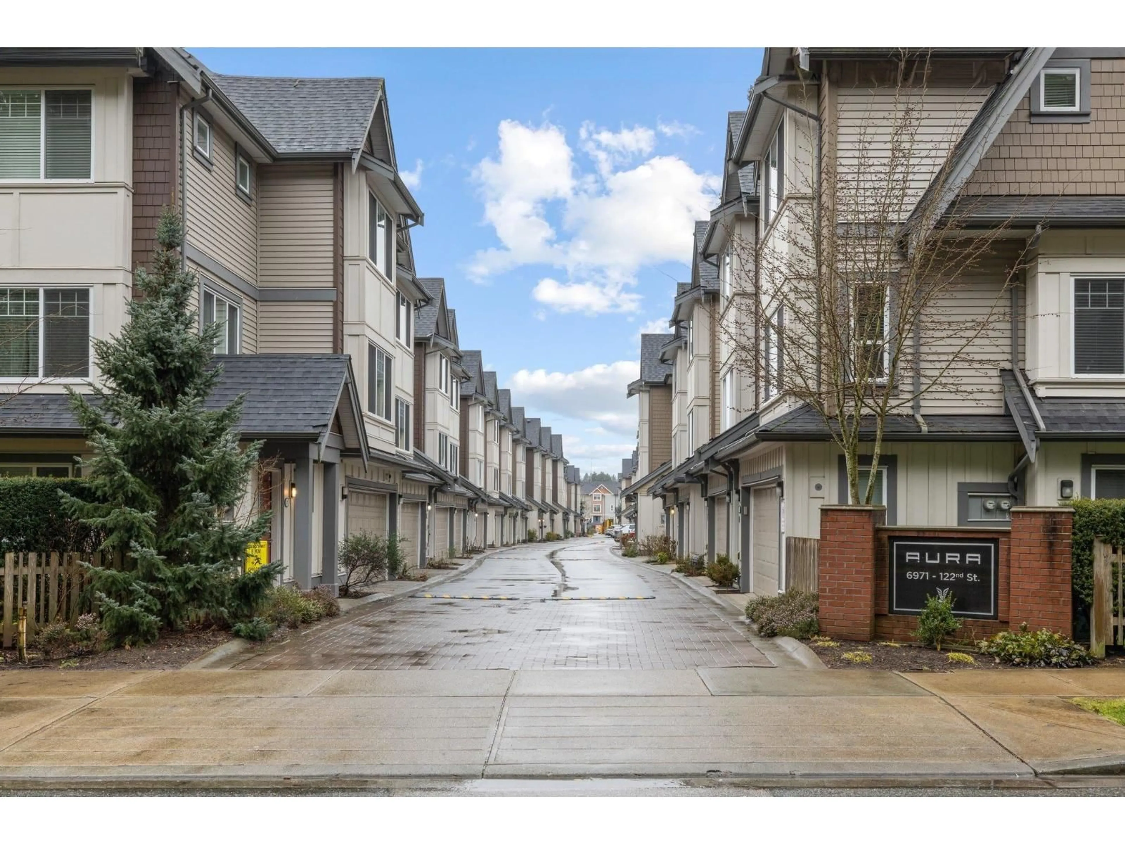 Unknown for 17 - 6971 122 STREET, Surrey British Columbia V3W1B6