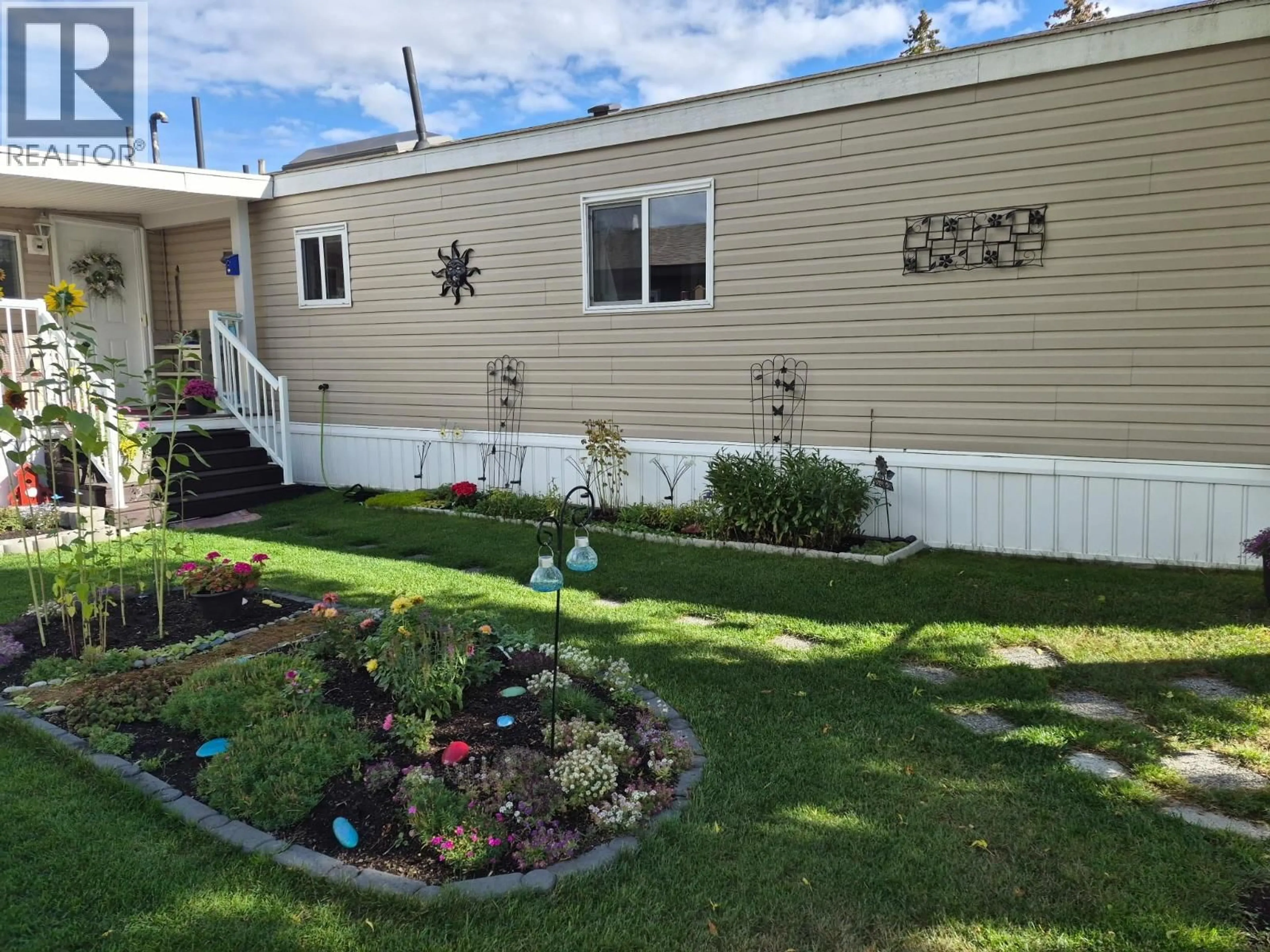 Home with vinyl exterior material, unknown for 57 - 3001 MACKENZIE AVENUE, Williams Lake British Columbia V2G3N9