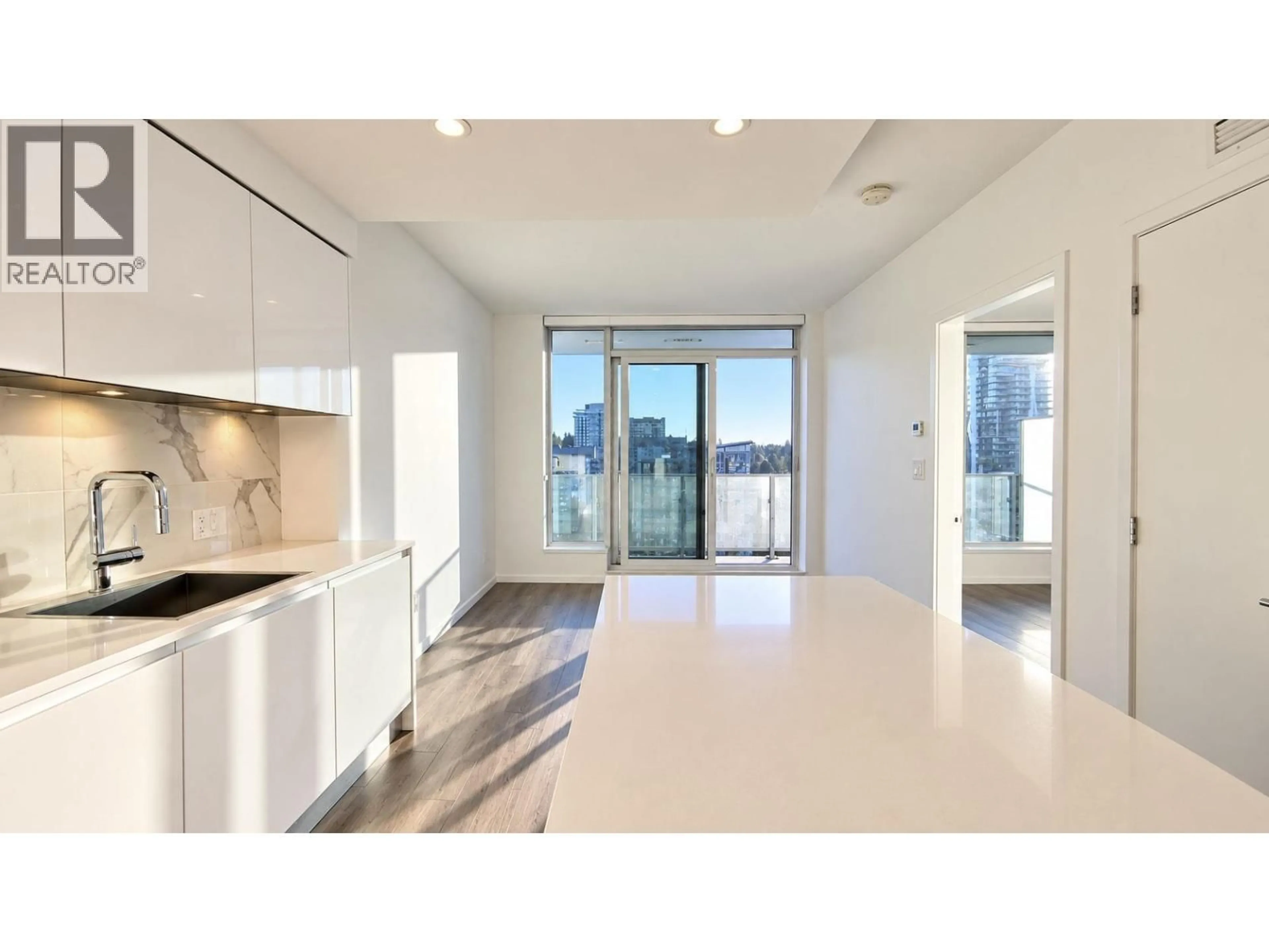 Open concept kitchen, unknown for 1805 - 3888 EVERGREEN PLACE, Burnaby British Columbia V3J0M3