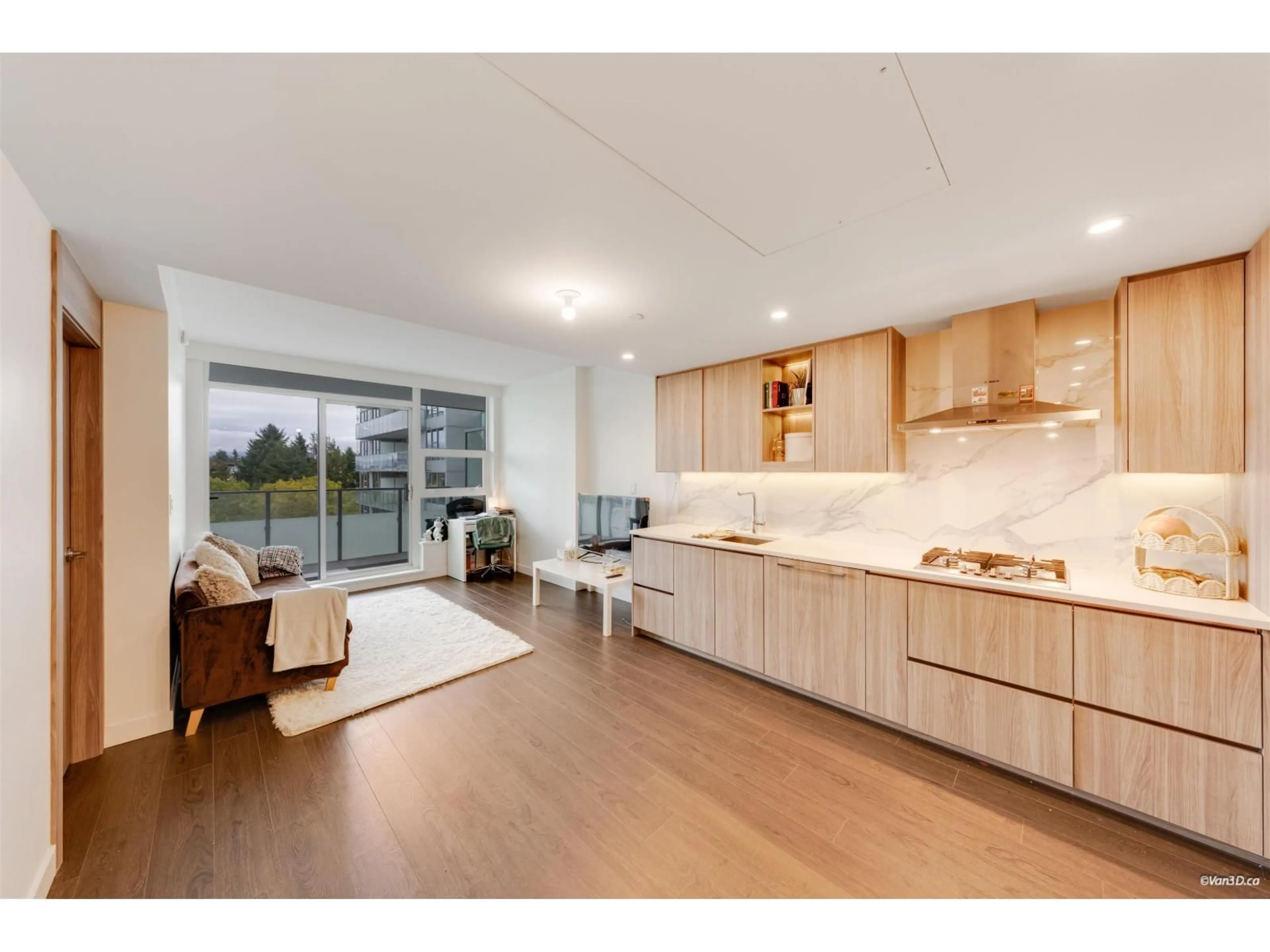 Open concept kitchen, wood/laminate floor for 910 - 13768 100 AVENUE, Surrey British Columbia V3T0V2