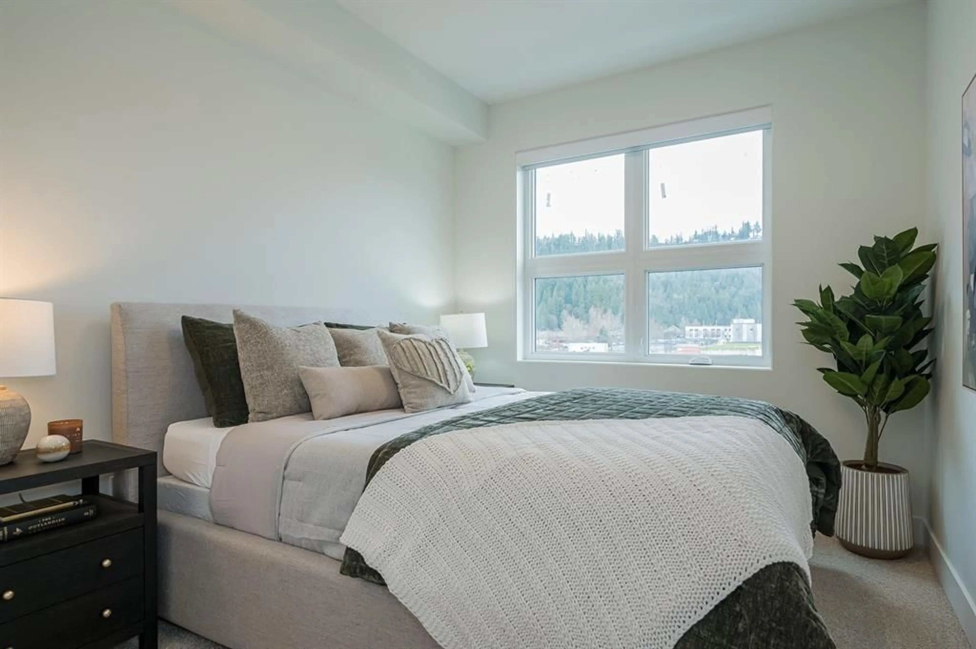 Bedroom with bed, unknown for 308 - 46185 THOMAS ROAD, Chilliwack British Columbia V2R6N8