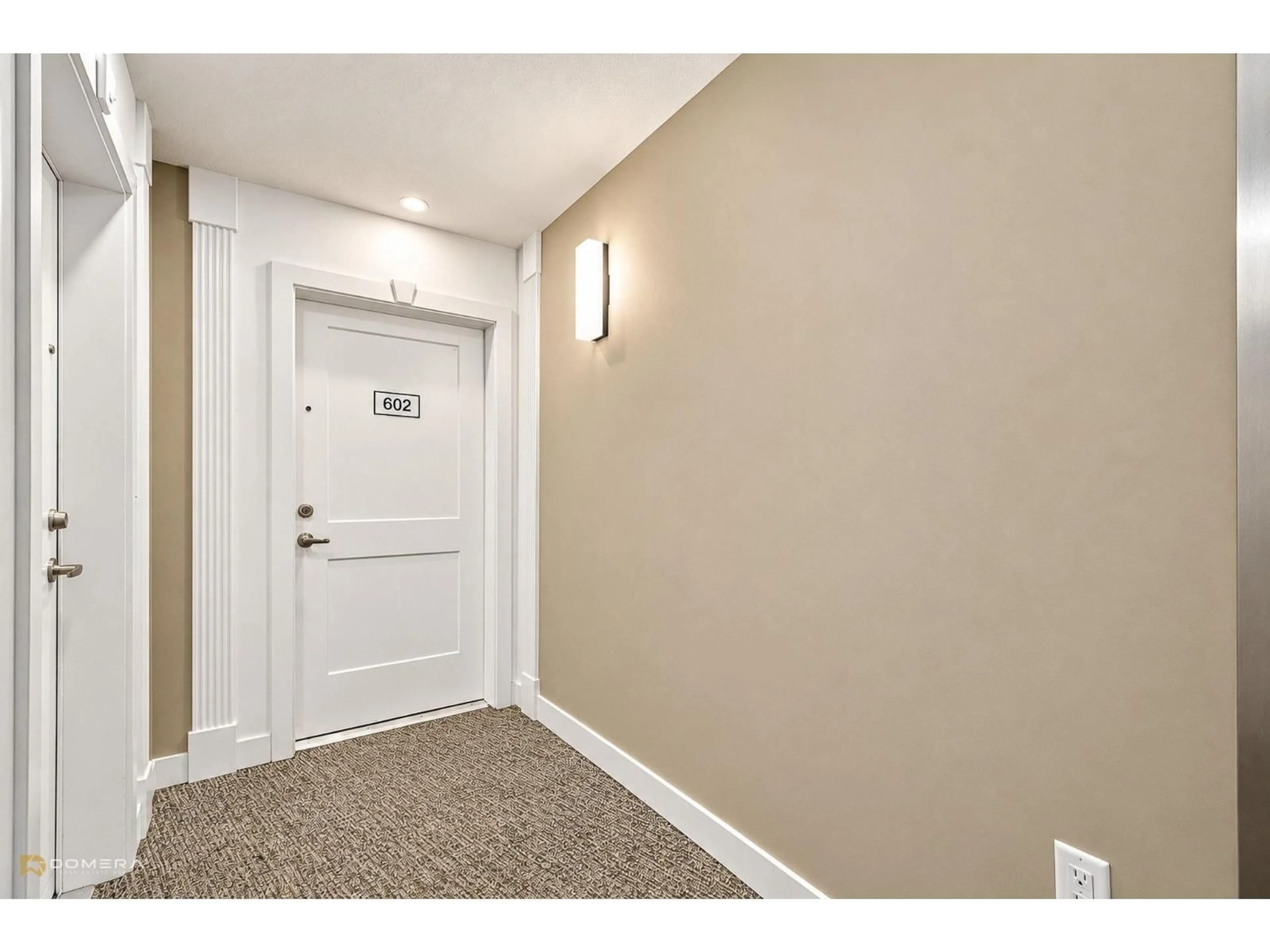 Indoor entryway for 602 - 11077 RAVINE ROAD, Surrey British Columbia V3T0R7