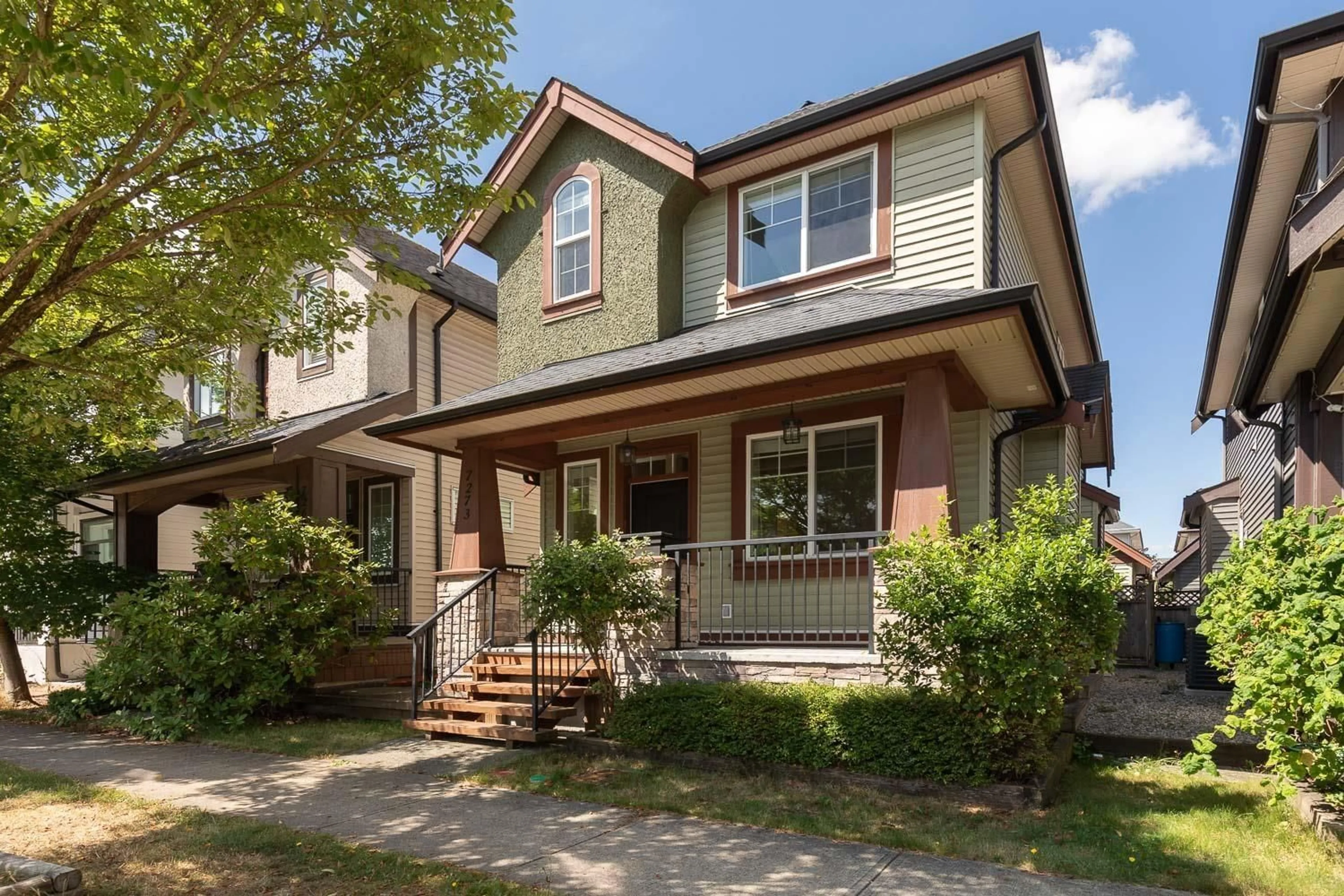 Unknown for 7273 192A STREET, Surrey British Columbia V4N5Y3