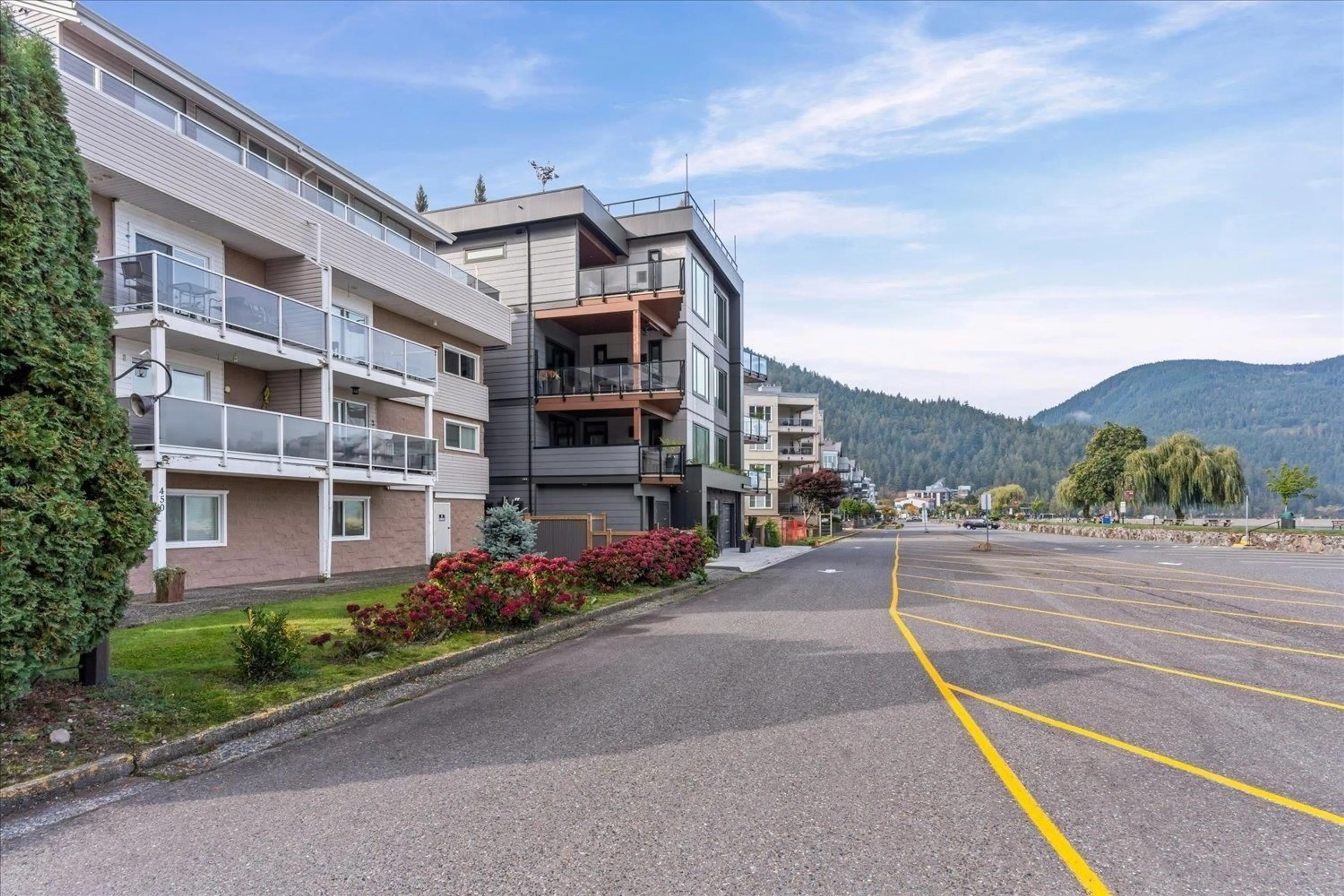 Unknown for 1 - 450 ESPLANADE AVENUE, Harrison Hot Springs British Columbia V0M1K0