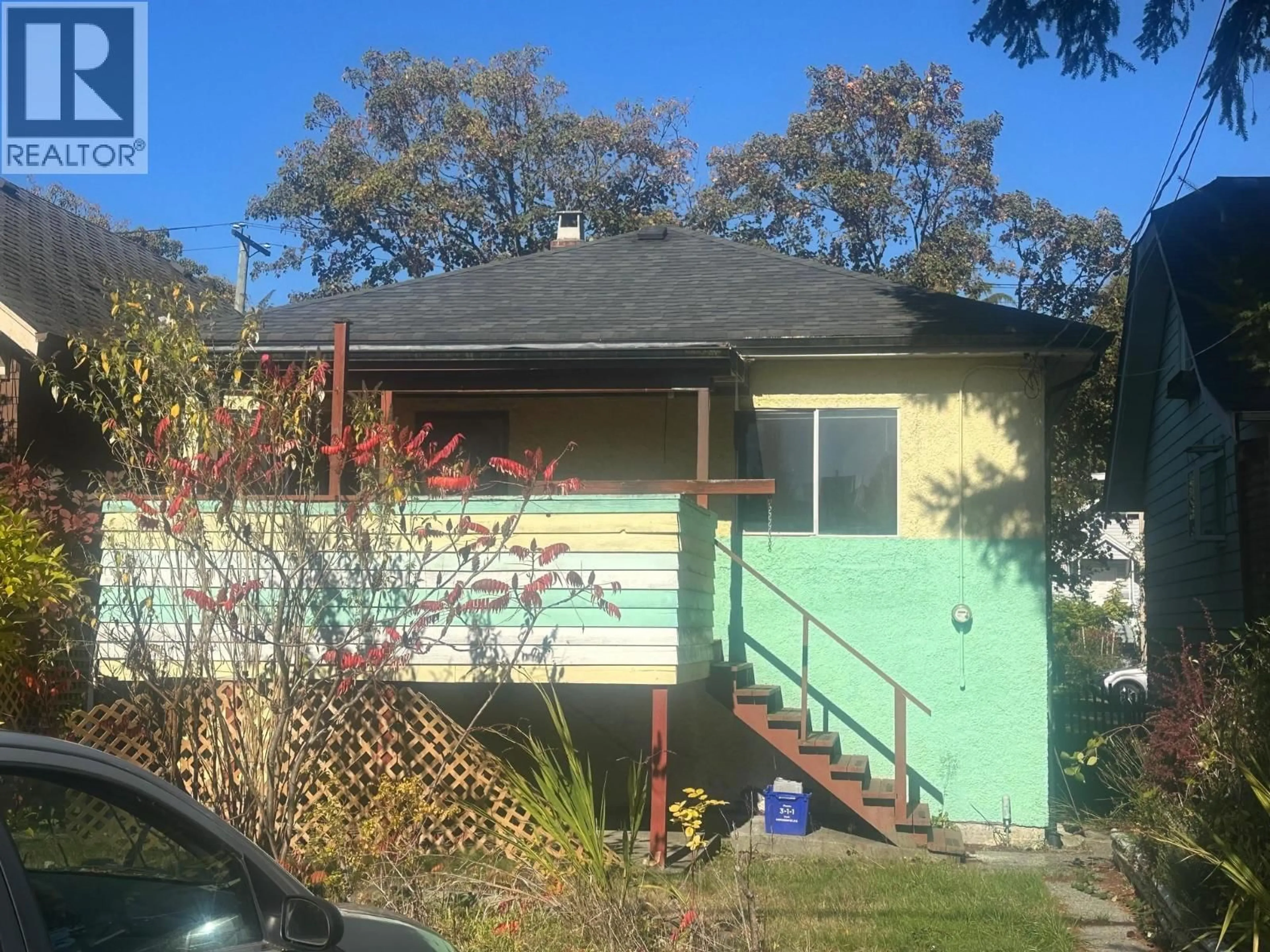 Unknown for 3212 6TH AVENUE, Vancouver British Columbia V6K1X8