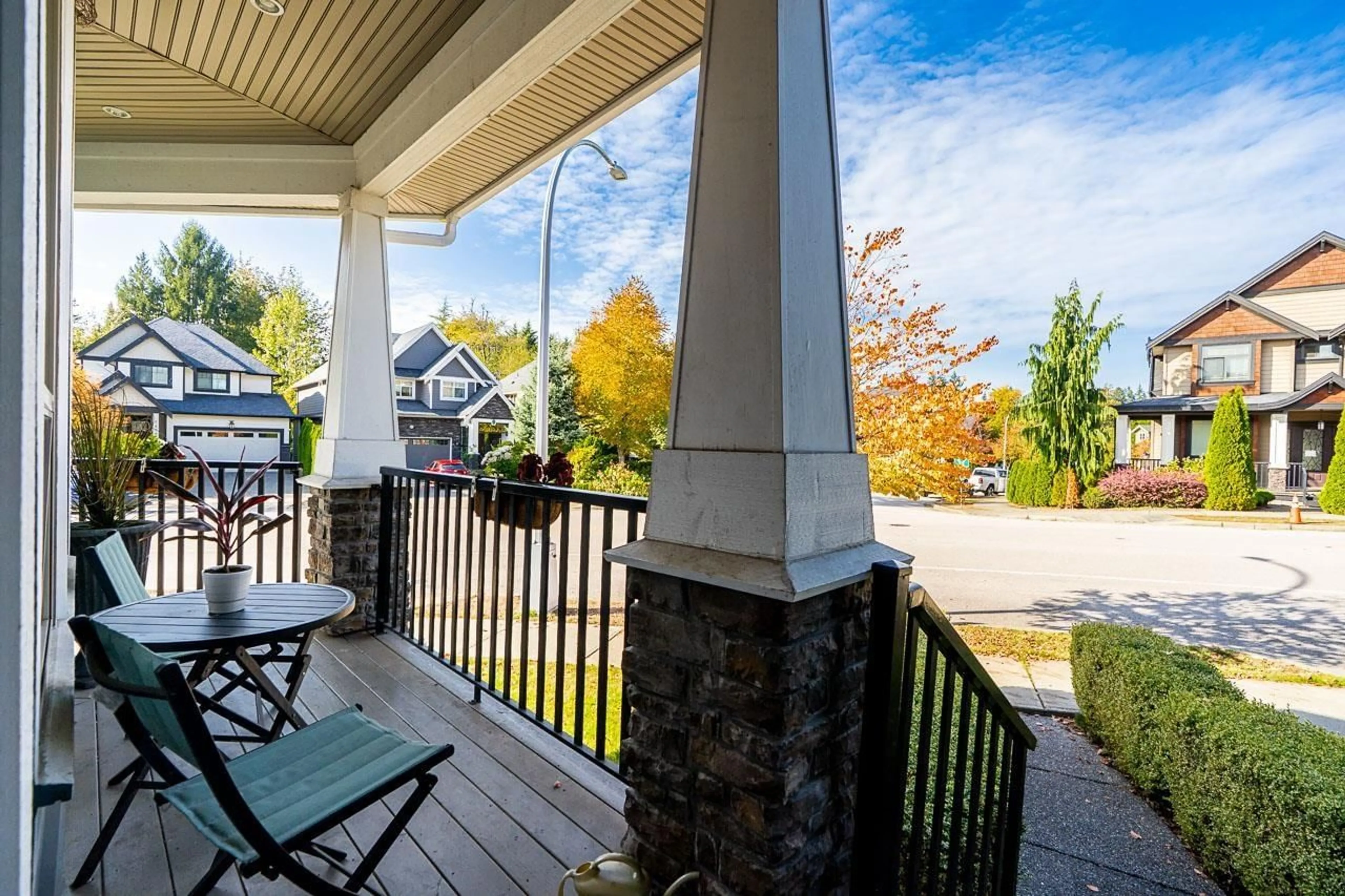 Patio, water/lake/river/ocean view for 14702 32A AVENUE, Surrey British Columbia V4P1Z8