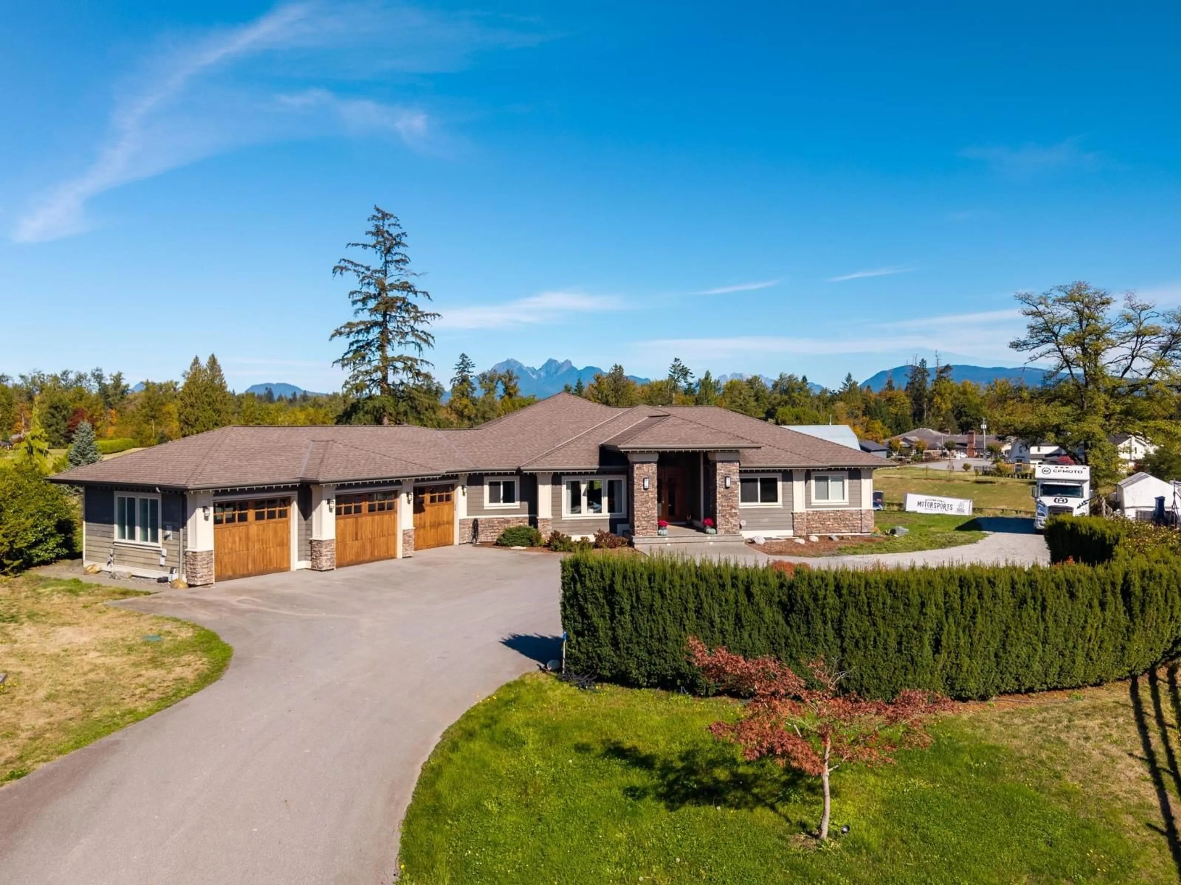 A pic from outside/outdoor area/front of a property/back of a property/a pic from drone, mountain view for 22439 96 AVENUE, Langley British Columbia V1M3T6