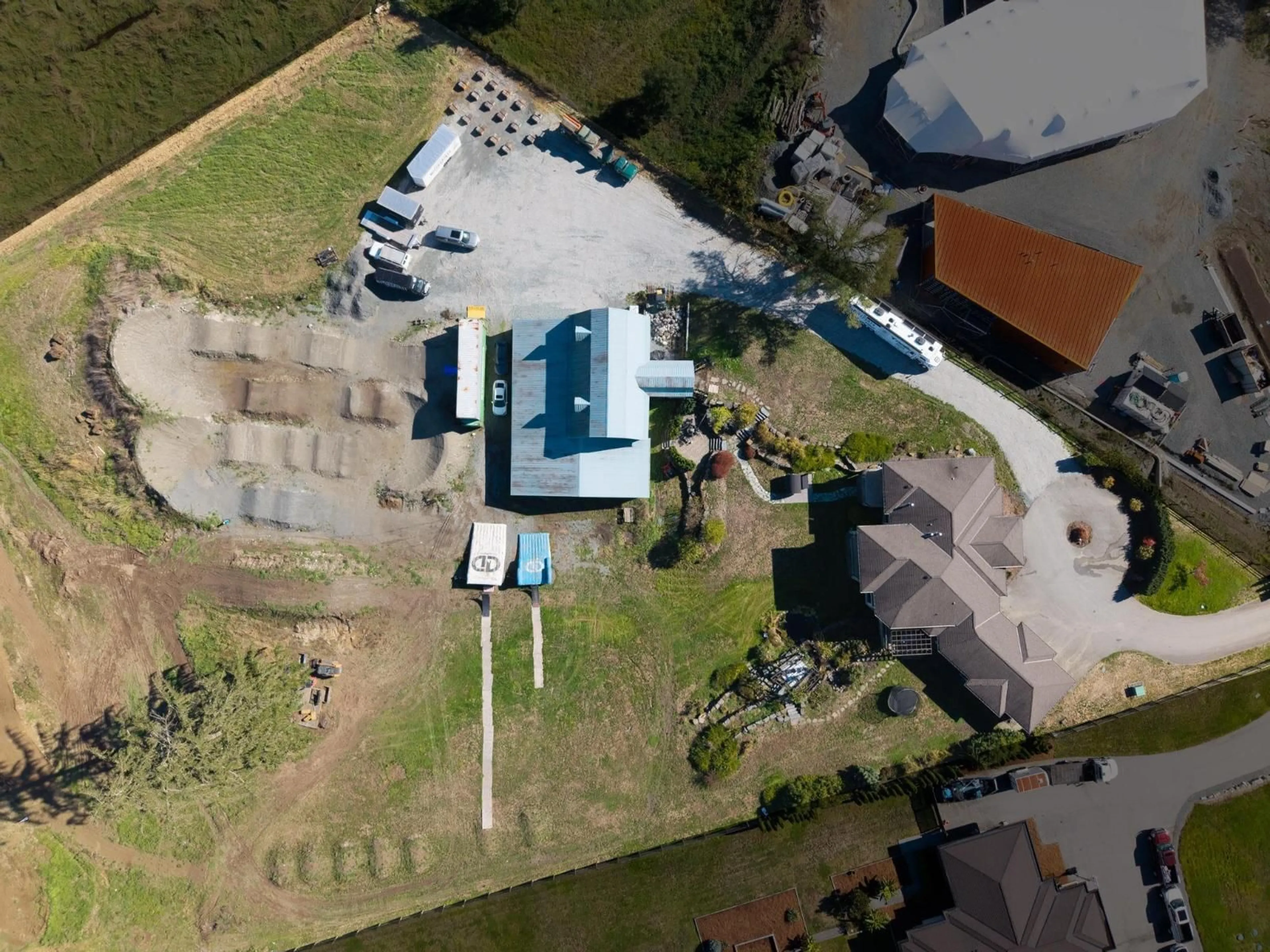 A pic from outside/outdoor area/front of a property/back of a property/a pic from drone, building for 22439 96 AVENUE, Langley British Columbia V1M3T6
