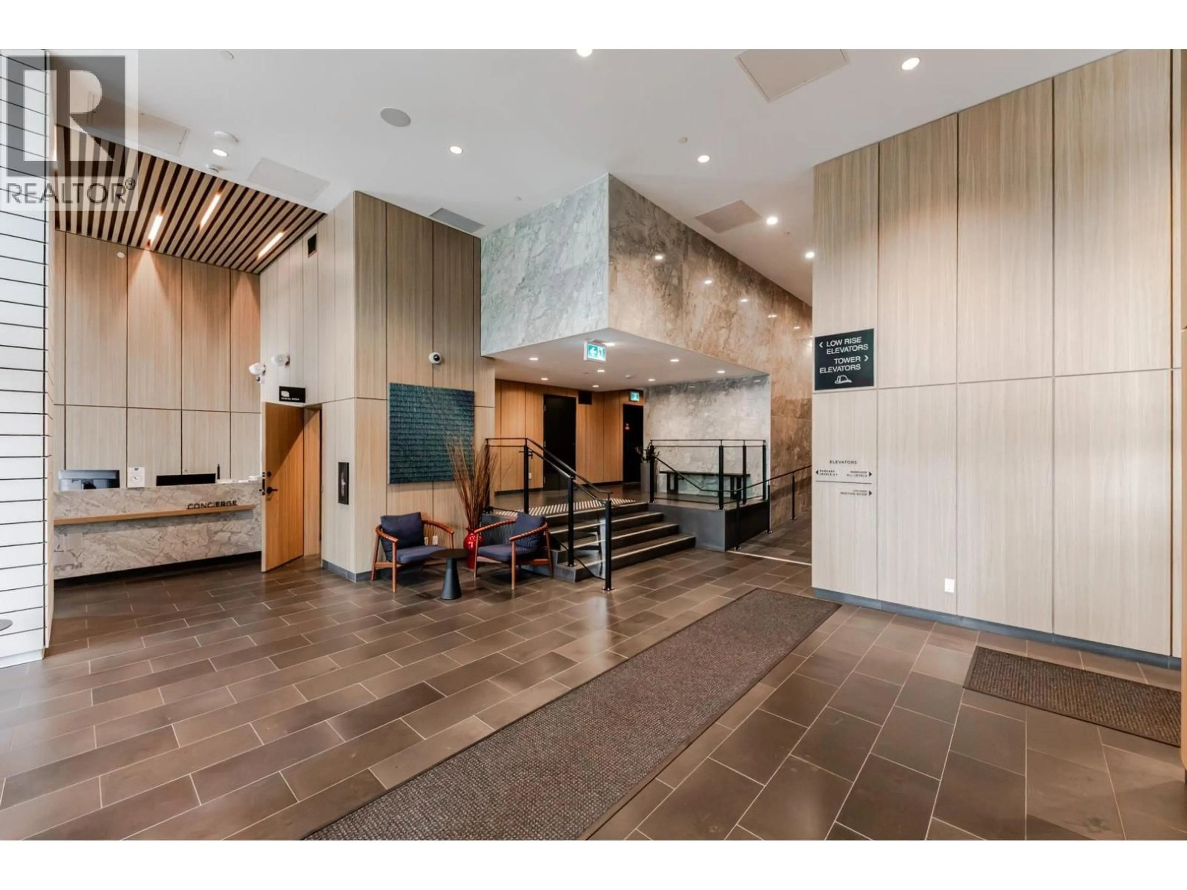 Indoor foyer for 2001 - 3809 EVERGREEN PLACE, Burnaby British Columbia V3J0M1