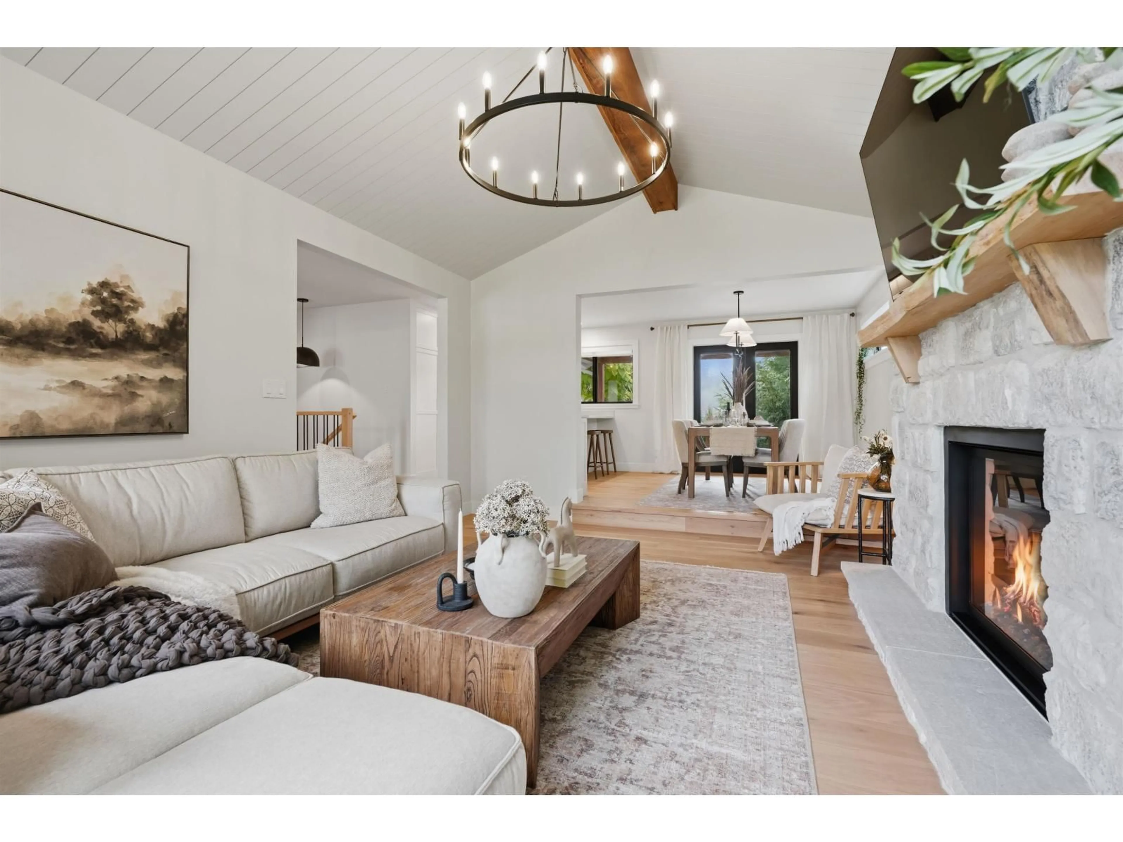 Living room with furniture, unknown for 34962 MT. BLANCHARD DRIVE, Abbotsford British Columbia V2S6T5