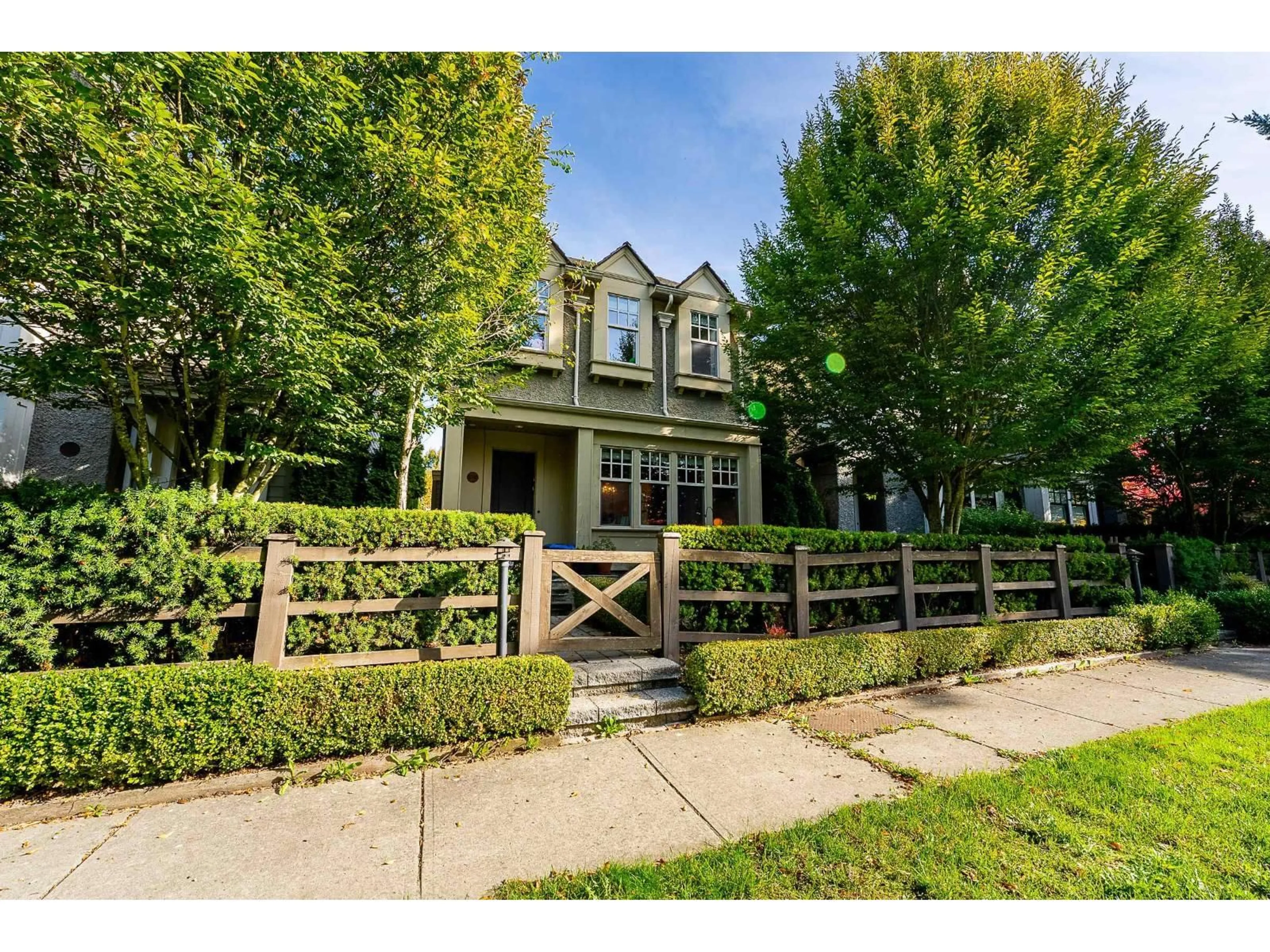 Unknown for 15347 34 AVENUE, Surrey British Columbia V3Z2X2