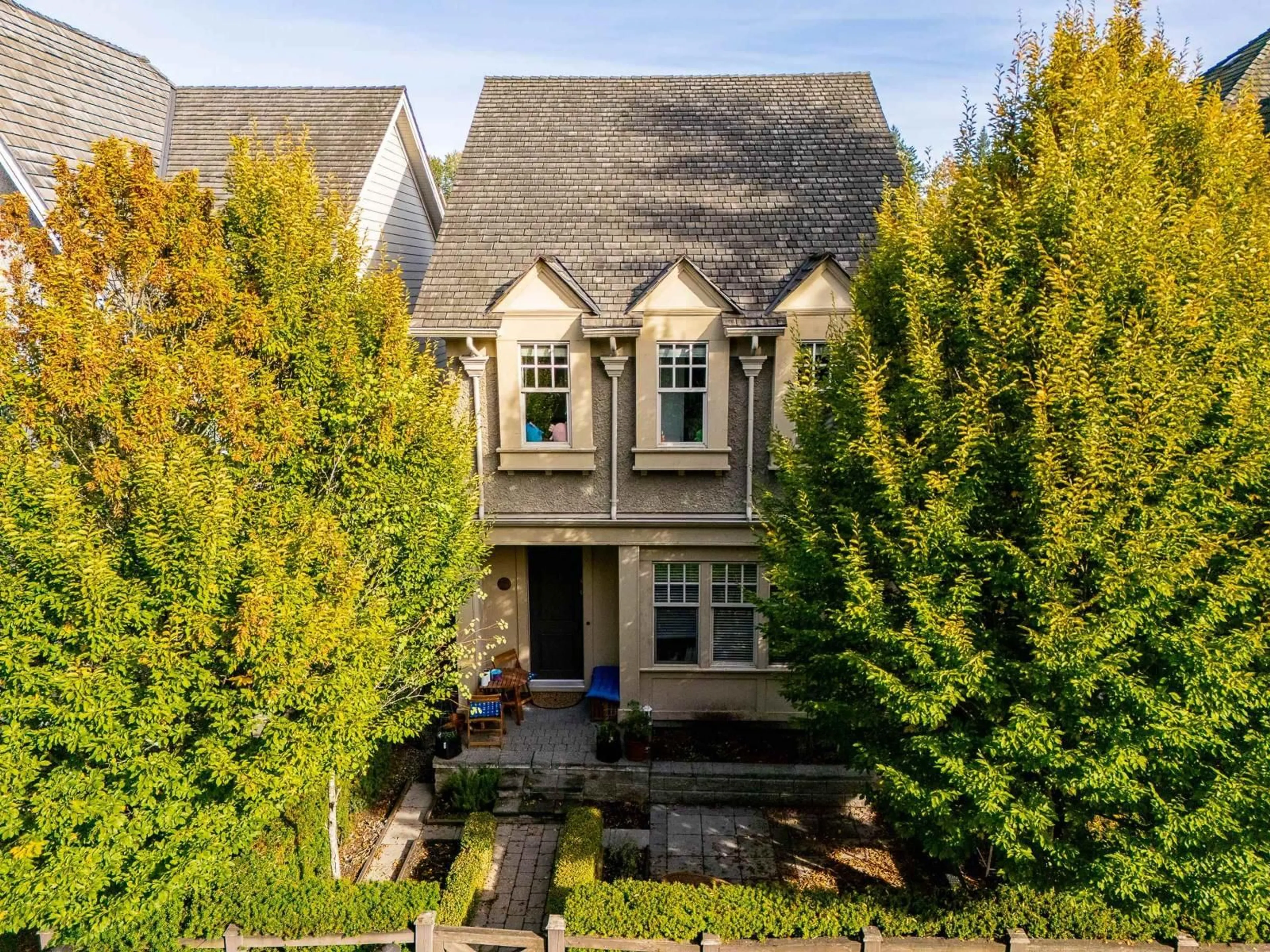 A pic from outside/outdoor area/front of a property/back of a property/a pic from drone, street for 15347 34 AVENUE, Surrey British Columbia V3Z2X2