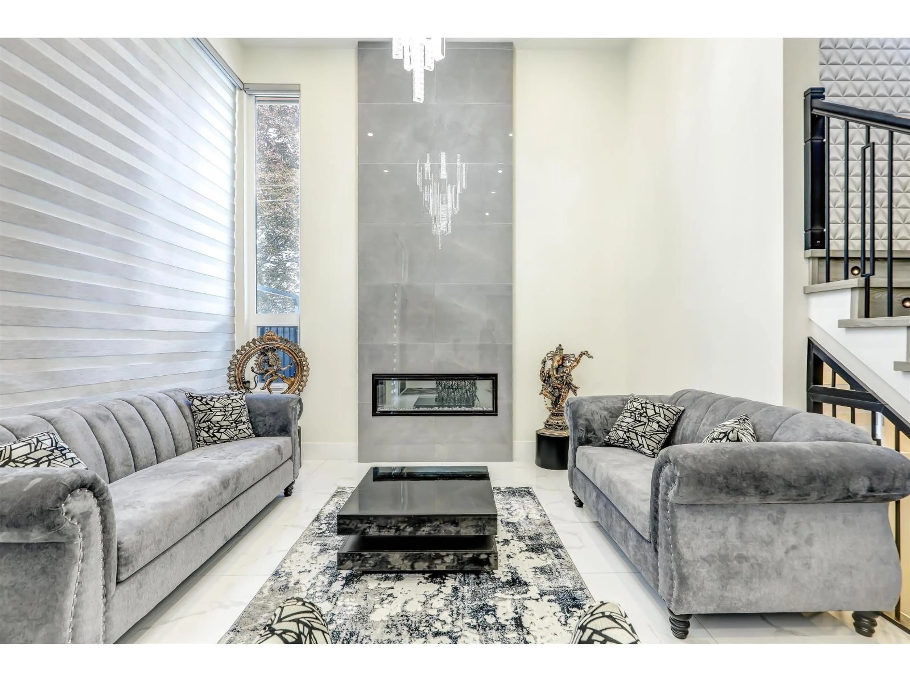 Living room with furniture, unknown for 9420 119 STREET, Delta British Columbia V4C6M6