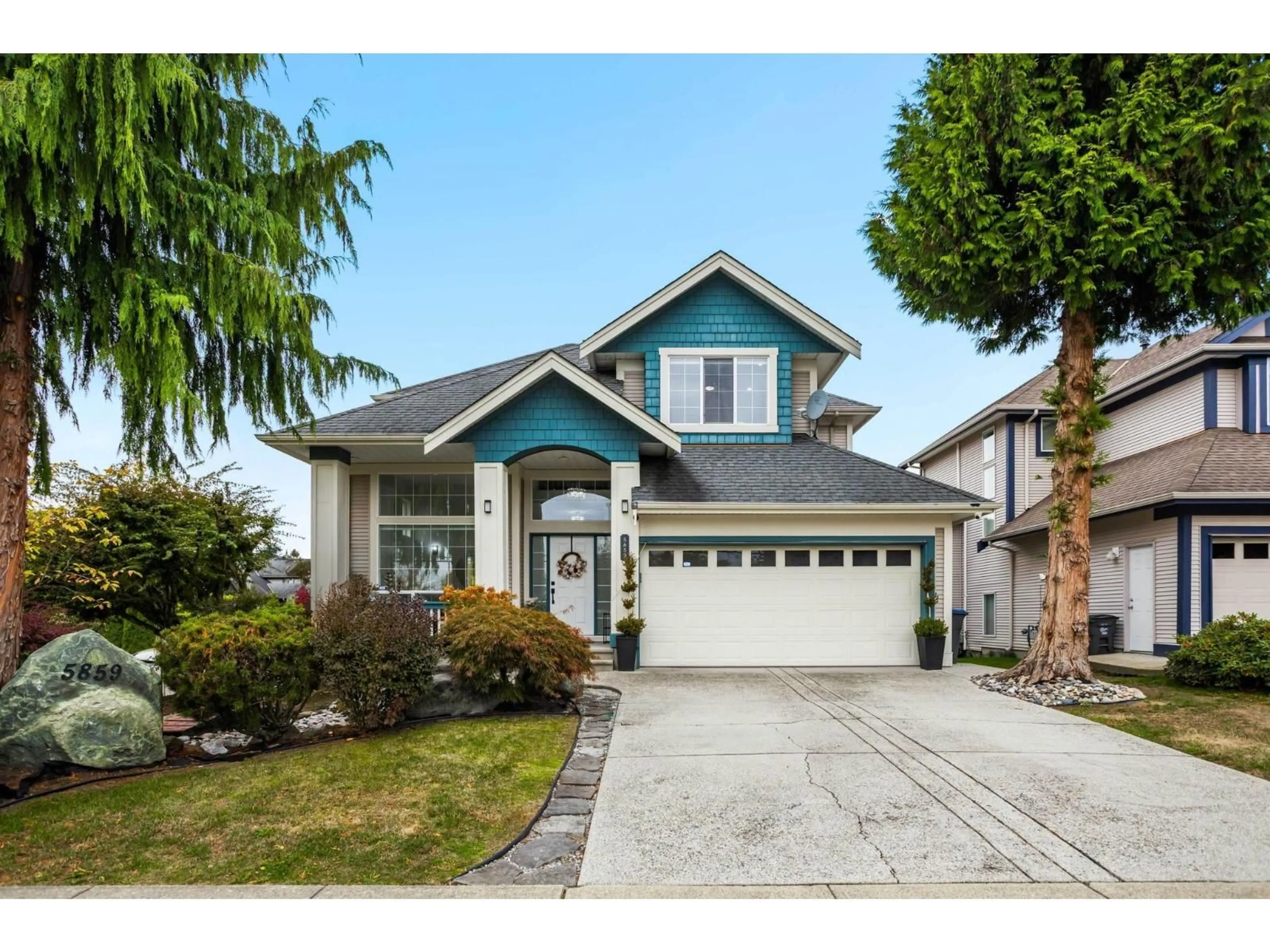 Home with vinyl exterior material, street for 5859 146 STREET, Surrey British Columbia V3S2Z8
