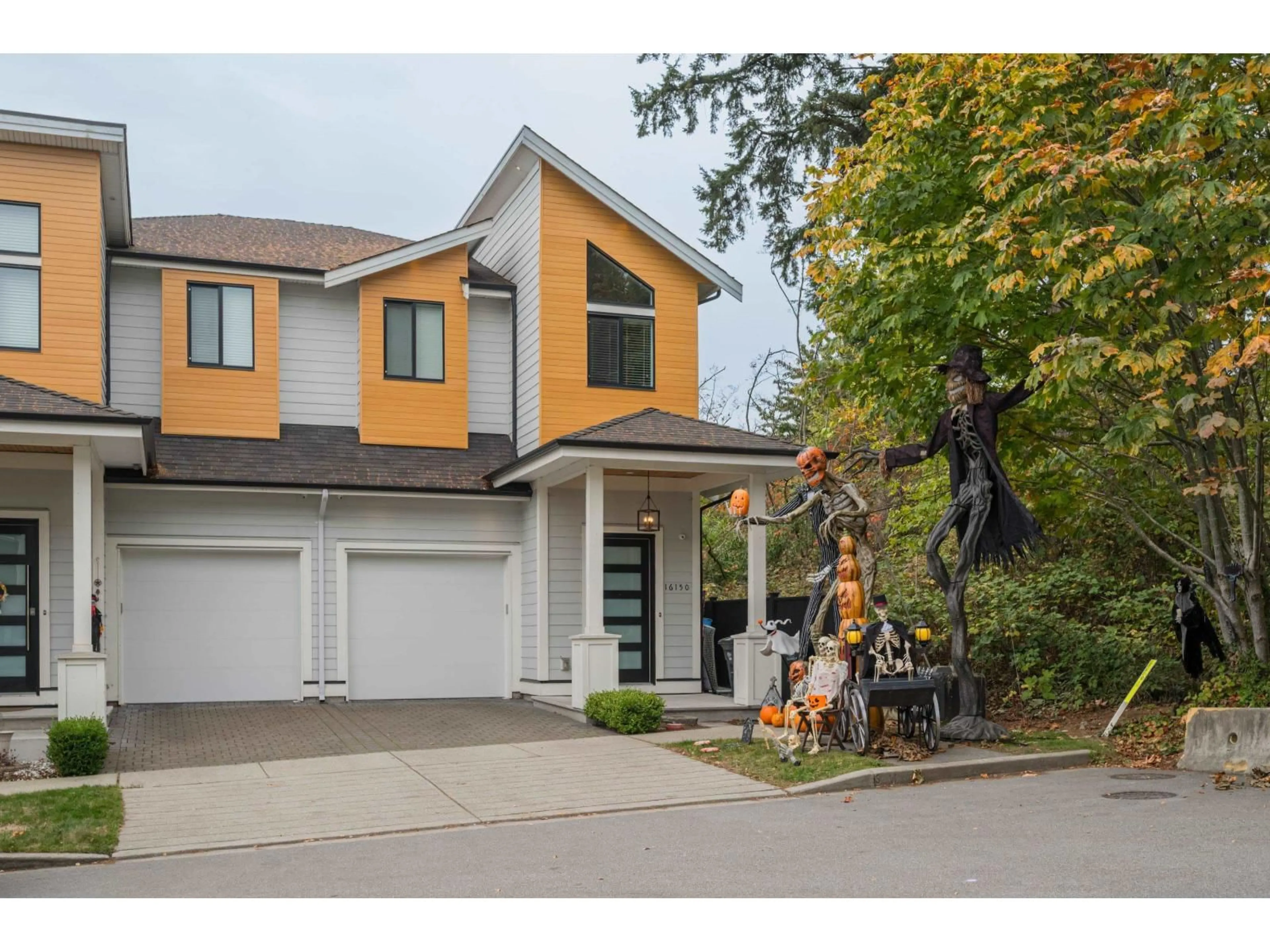 Unknown for 16150 87 AVENUE, Surrey British Columbia V4N6S4