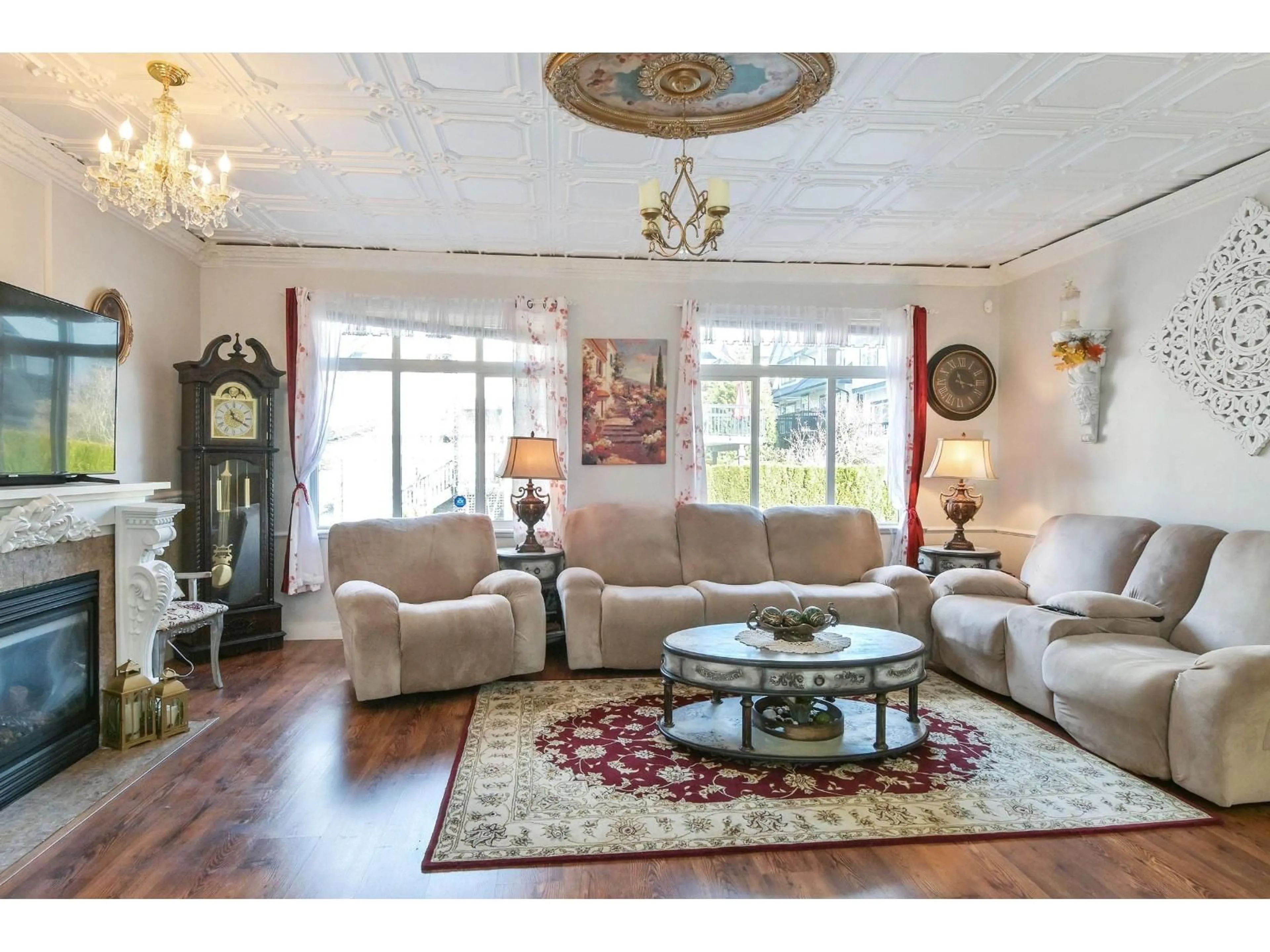 Living room with furniture, unknown for 45 - 19932 70 AVENUE, Langley British Columbia V2Y3C6