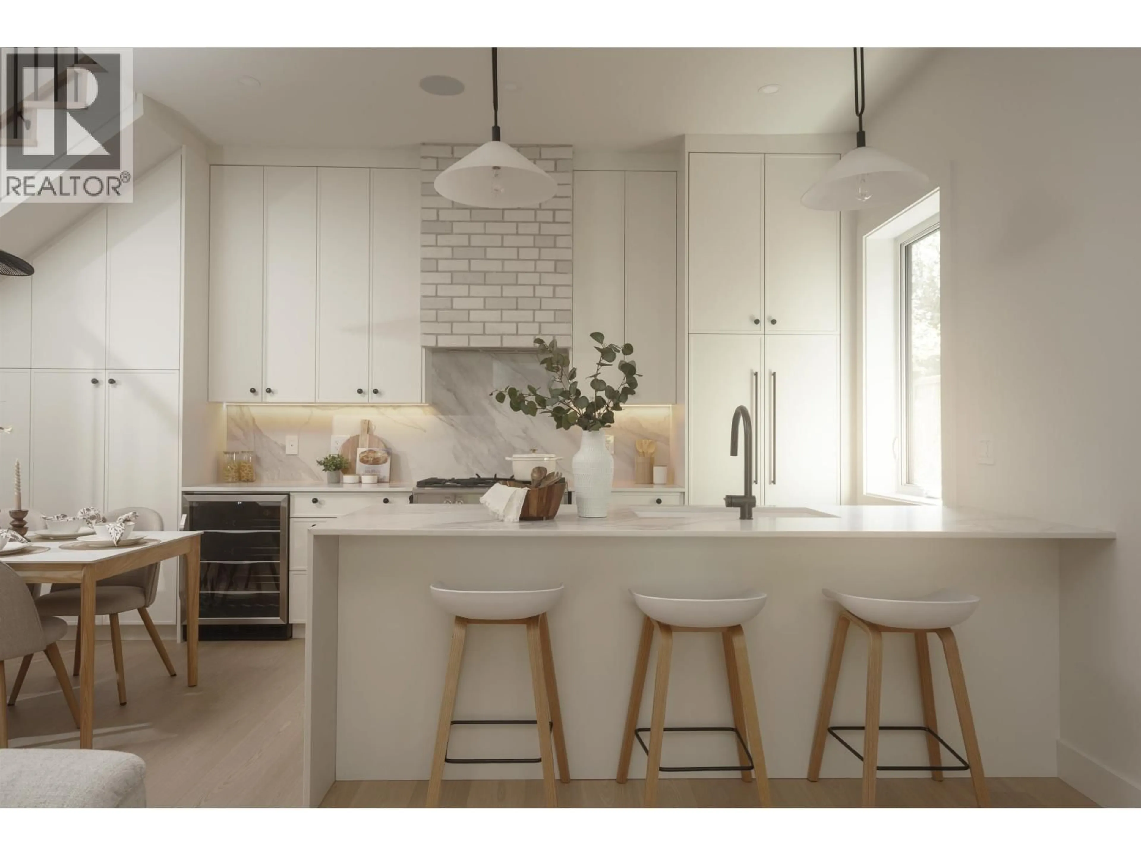 Contemporary kitchen, ceramic/tile floor for 1 - 1376 11TH AVENUE, Vancouver British Columbia V5N1Y5