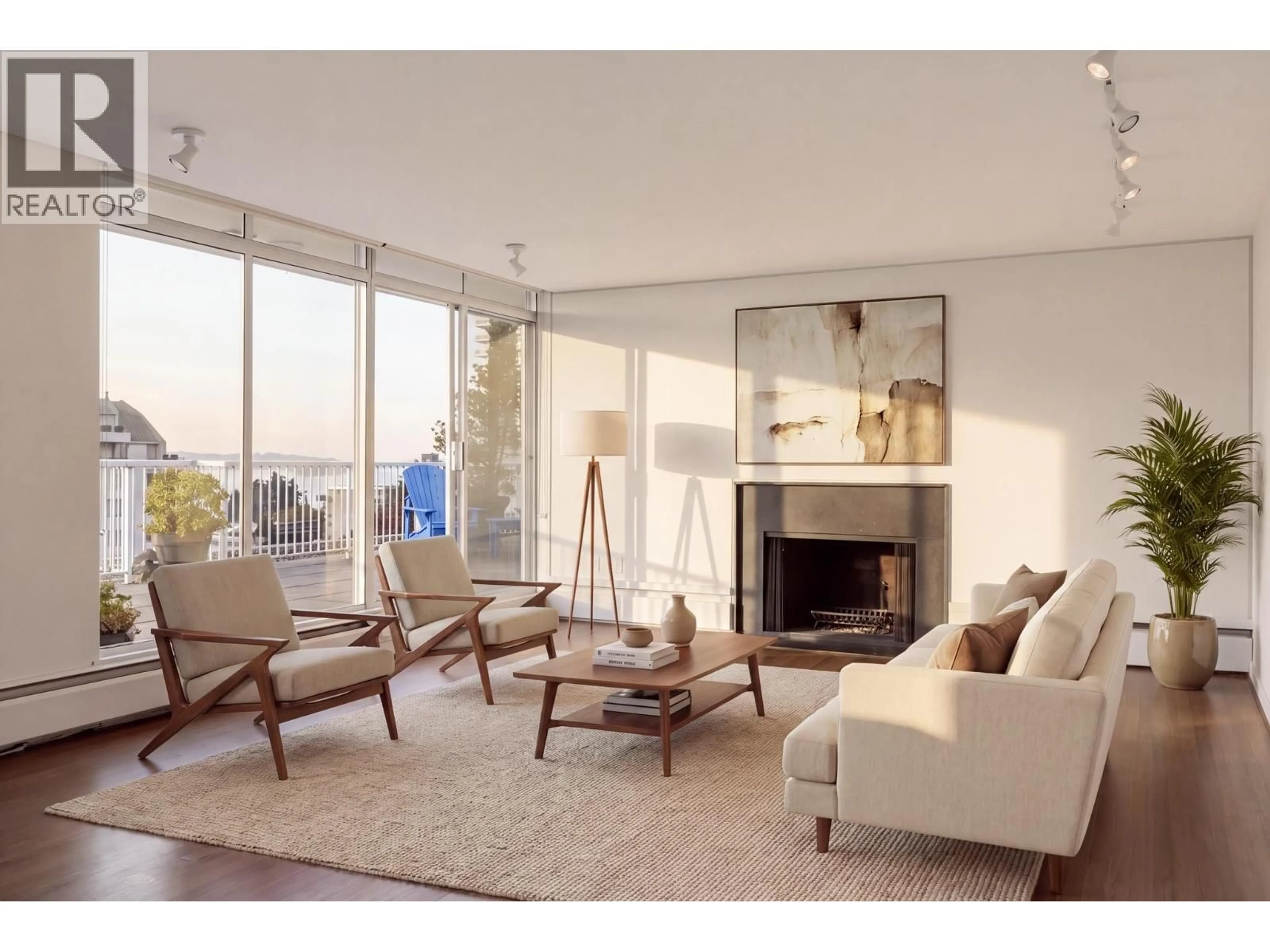 Living room with furniture, unknown for 701 - 1425 ESQUIMALT AVENUE, West Vancouver British Columbia V7T1L1