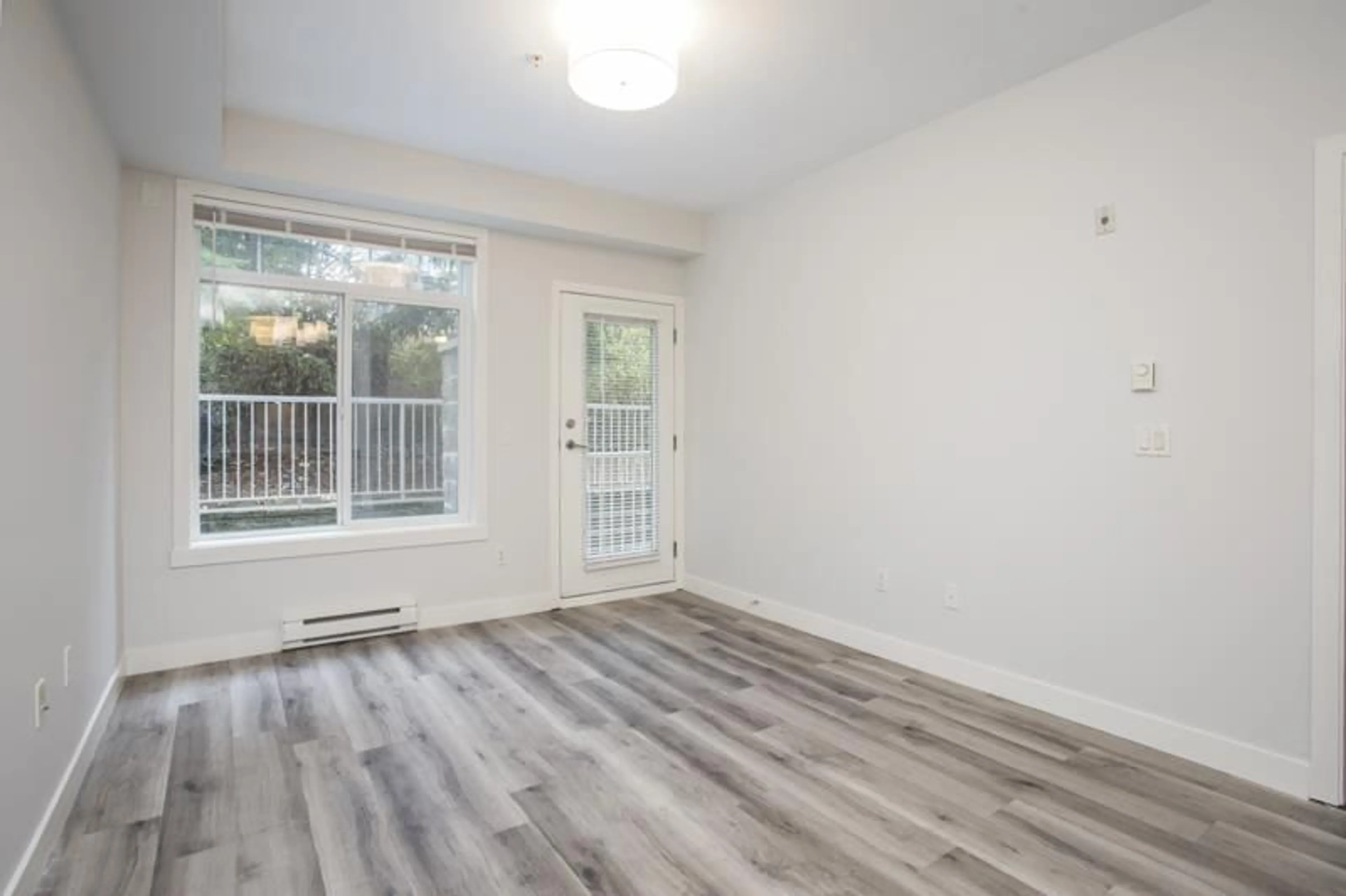 A pic of a room for 103 - 13277 108TH AVENUE, Surrey British Columbia V3T0A9