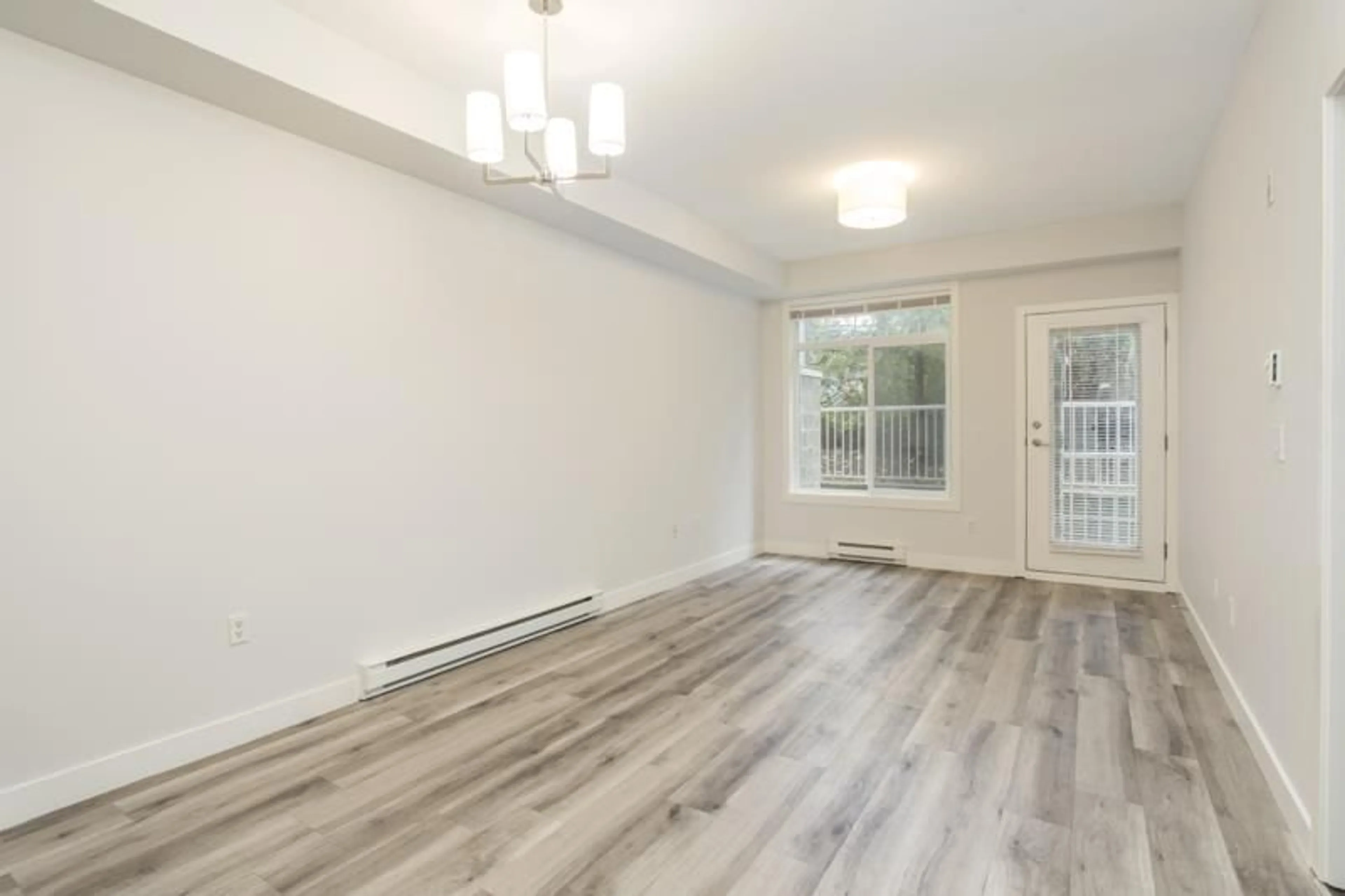 A pic of a room for 103 - 13277 108TH AVENUE, Surrey British Columbia V3T0A9