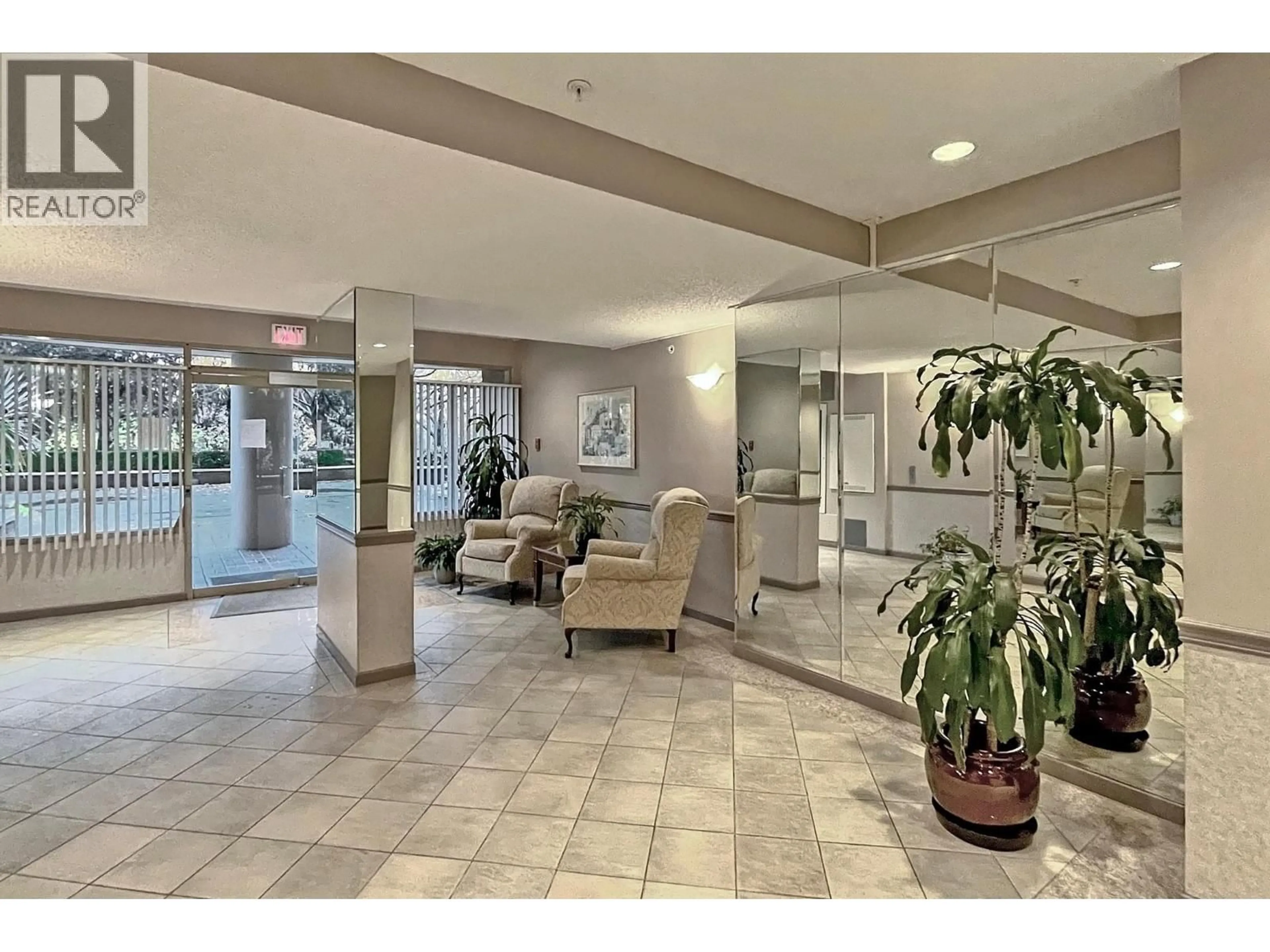Lobby for 1305 - 1190 PIPELINE ROAD, Coquitlam British Columbia V3B7T9