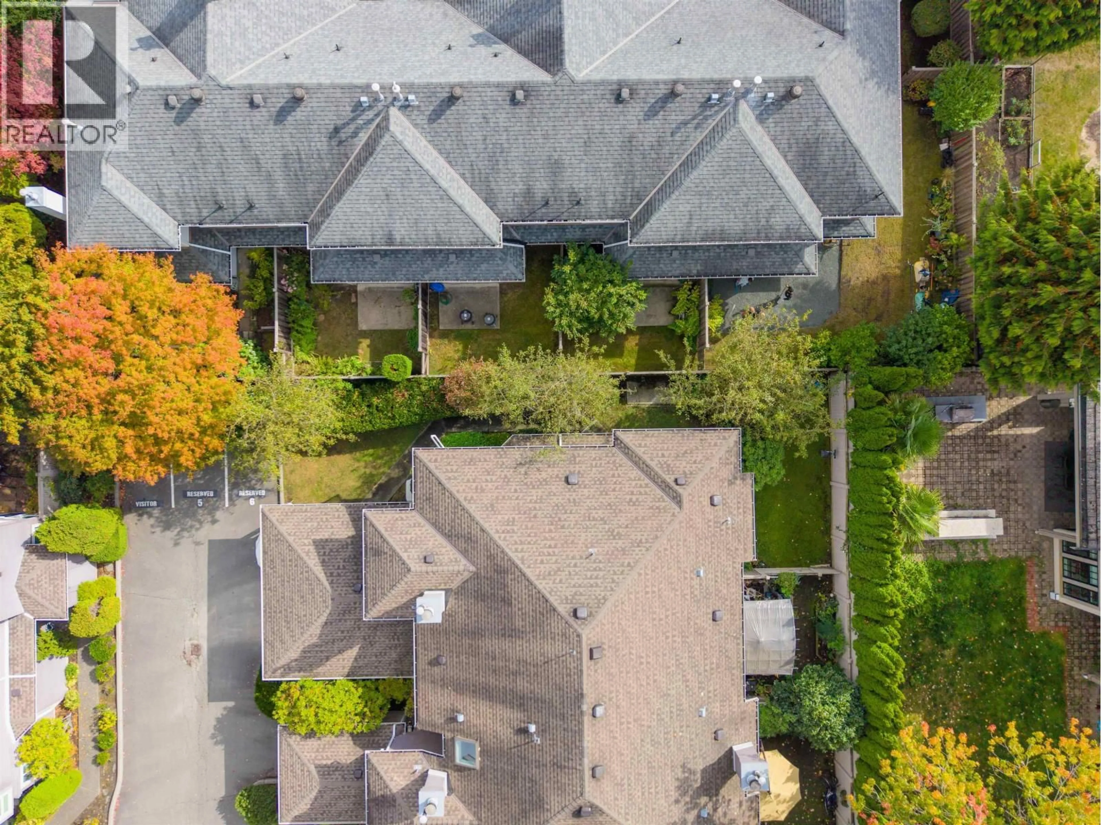 A pic from outside/outdoor area/front of a property/back of a property/a pic from drone, street for 6 - 5111 MAPLE ROAD, Richmond British Columbia V7E5Z6