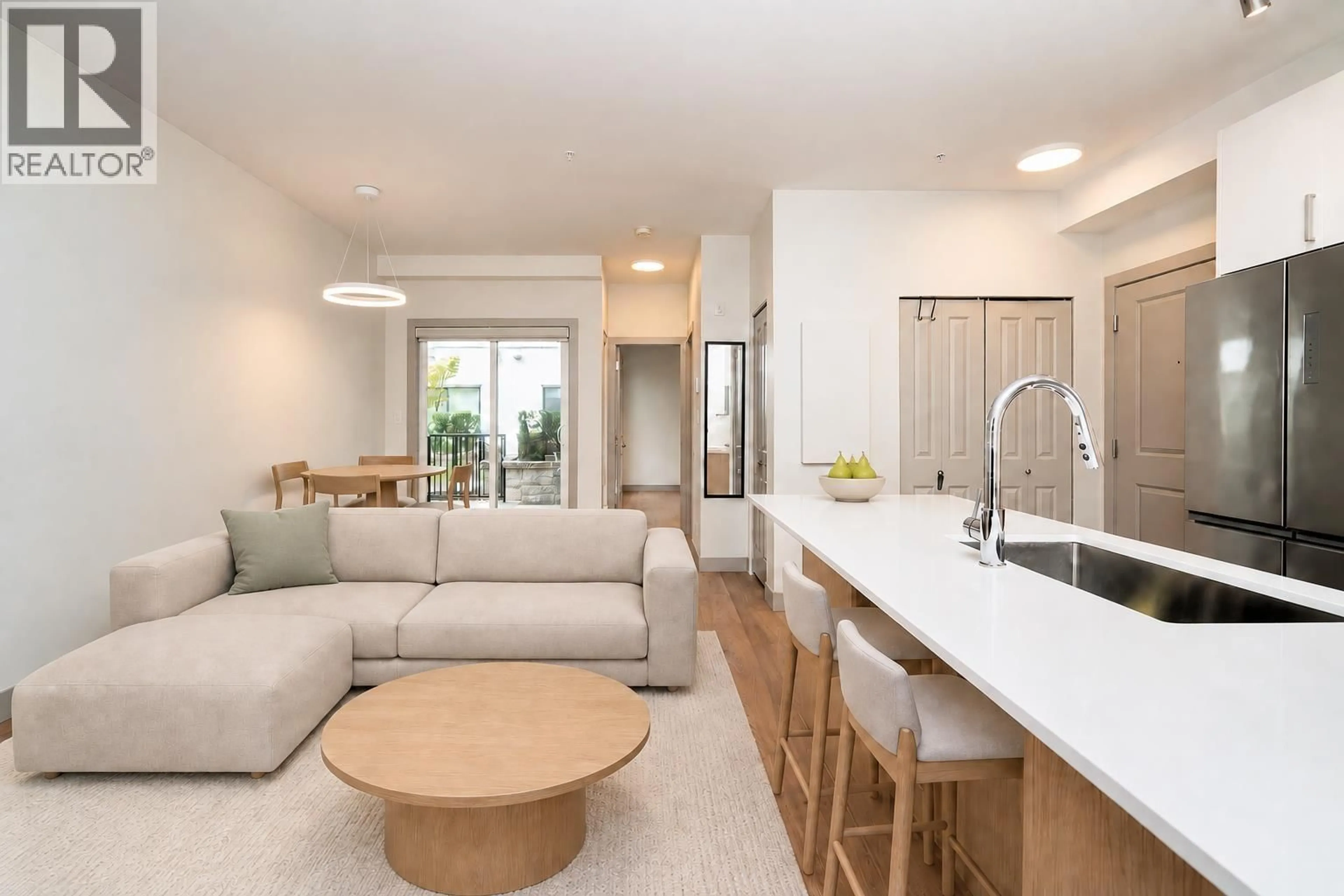 Open concept kitchen, unknown for 209 - 6968 ROYAL OAK AVENUE, Burnaby British Columbia V5J4J2