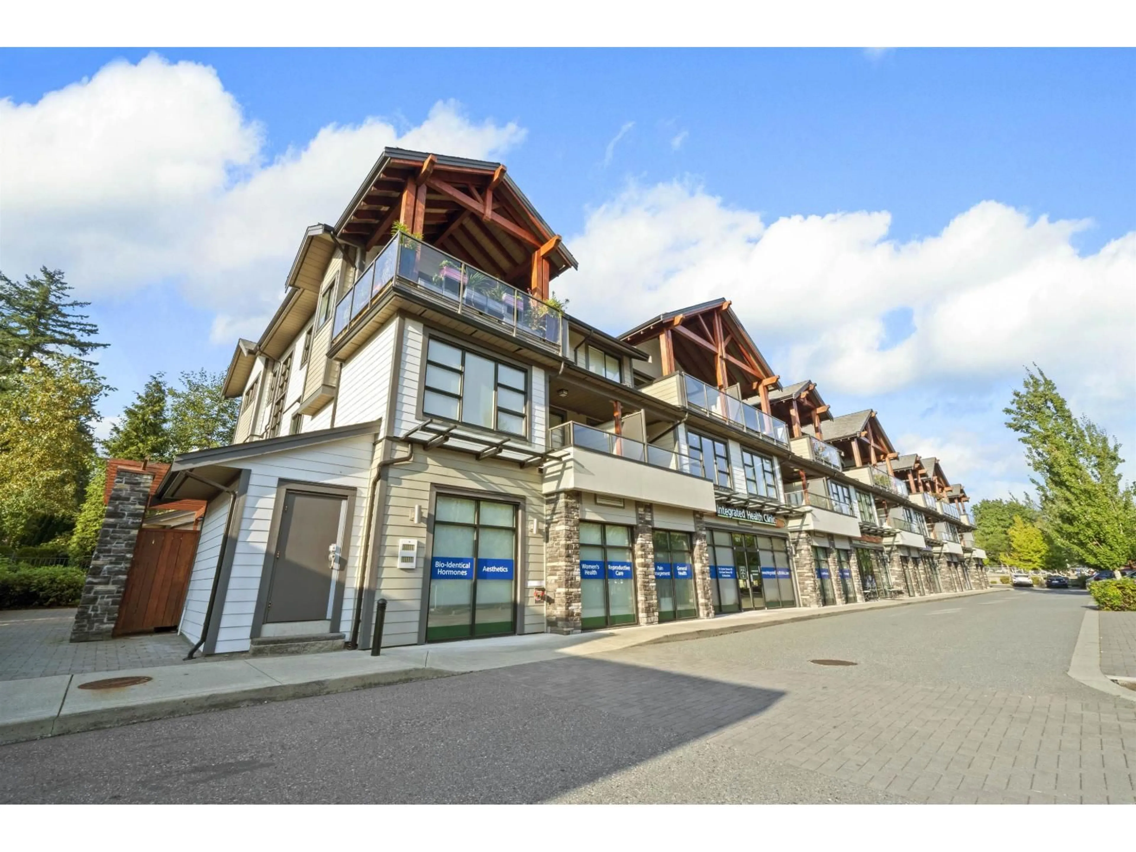 Unknown for 209 - 13585 16 AVENUE, Surrey British Columbia V4A1P6
