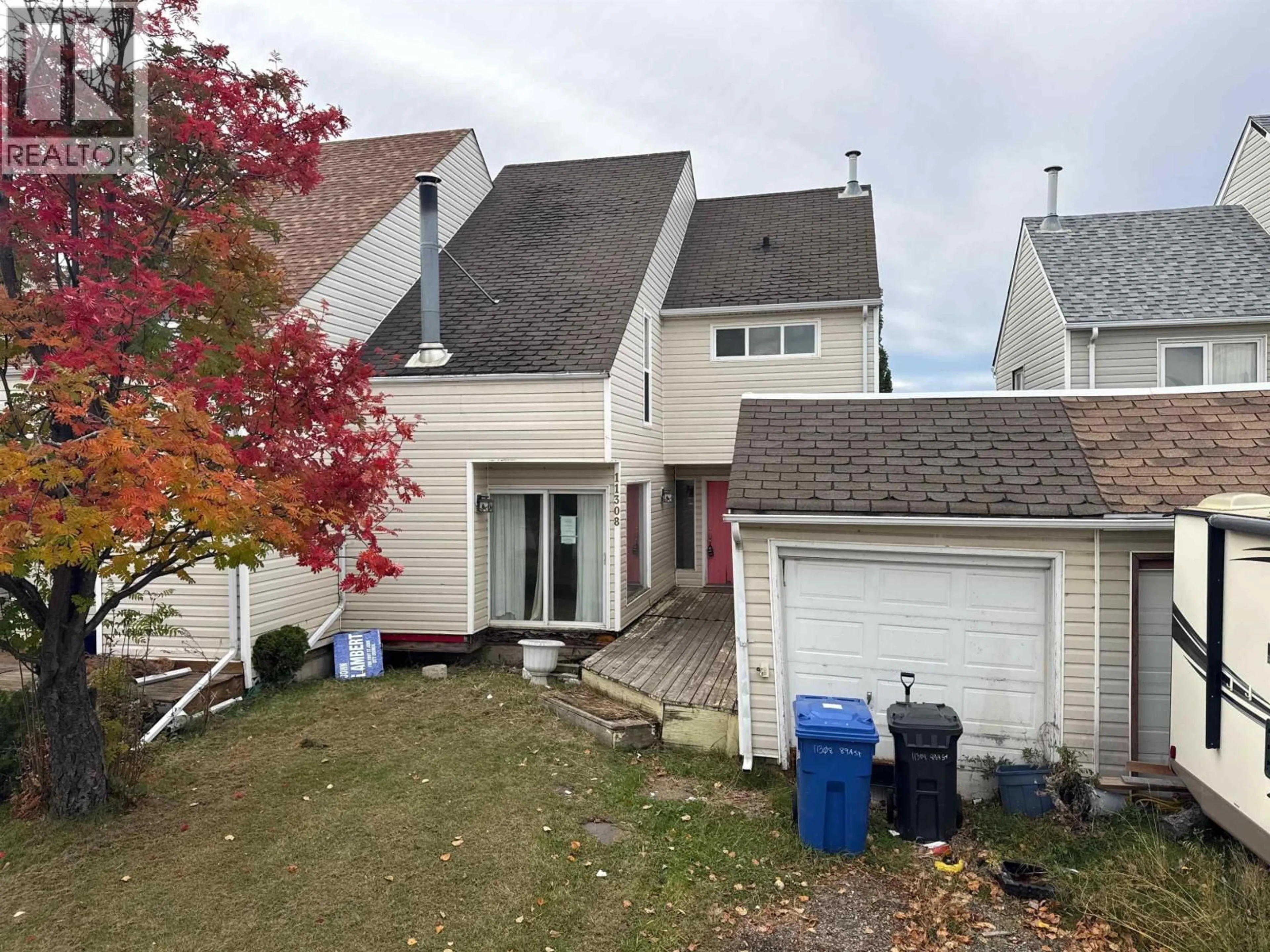A pic from outside/outdoor area/front of a property/back of a property/a pic from drone, unknown for 11308 89A STREET, Fort St. John British Columbia V1J5N3