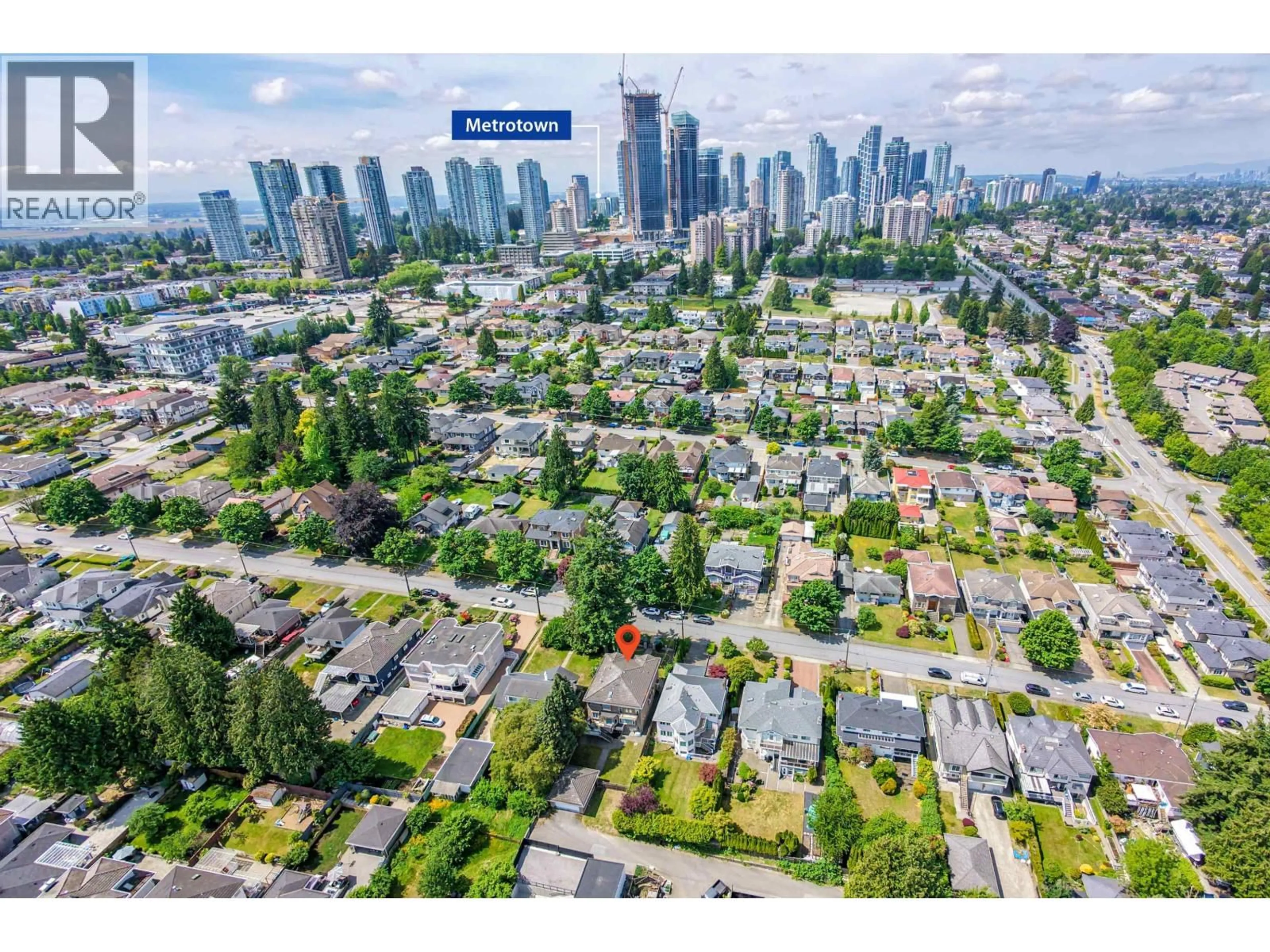 A pic from outside/outdoor area/front of a property/back of a property/a pic from drone, city buildings view from balcony for 6166 DENBIGH AVENUE, Burnaby British Columbia V5H3R5