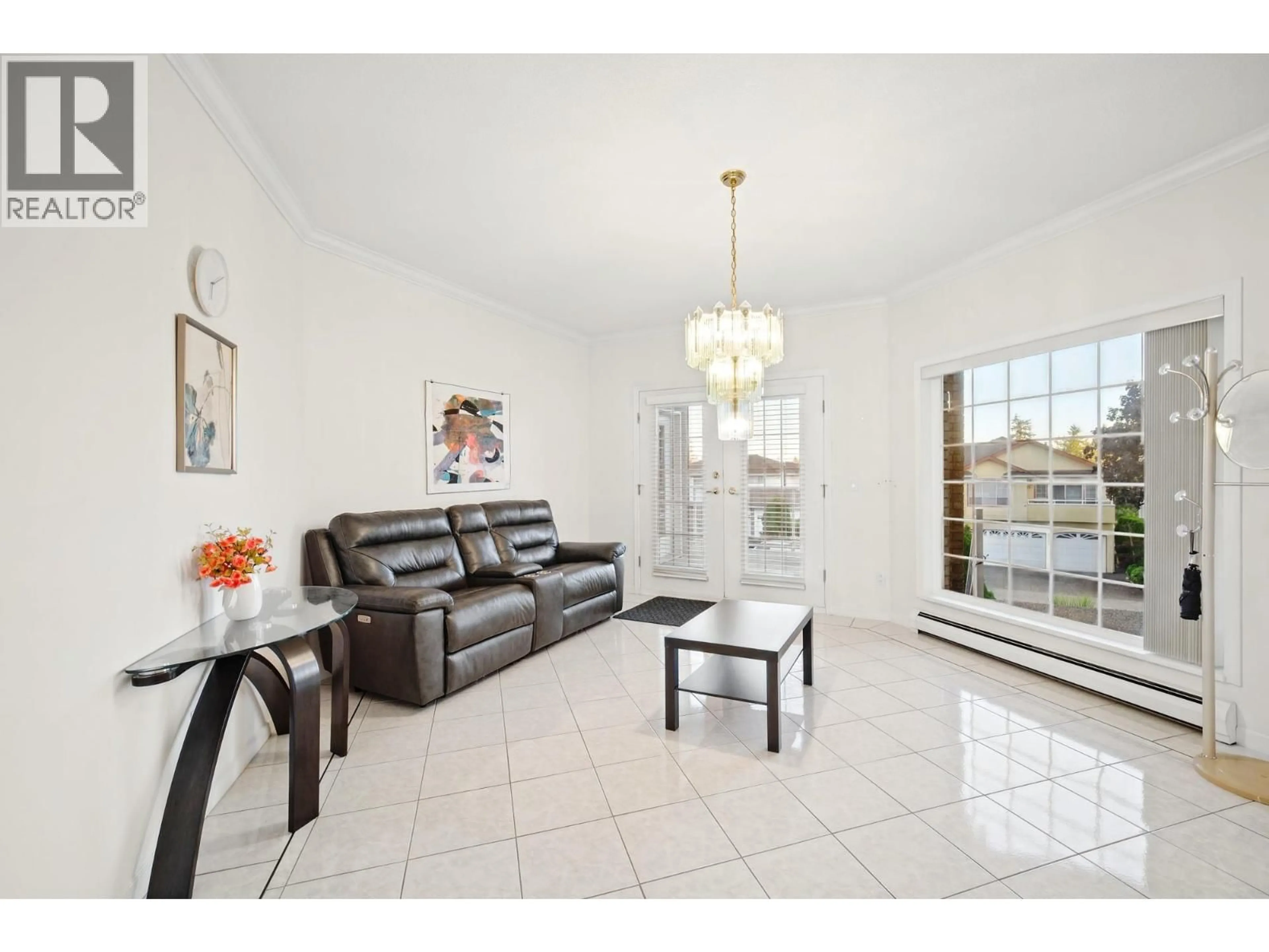 Living room with furniture, ceramic/tile floor for 2260 SICAMOUS AVENUE, Coquitlam British Columbia V3K6R9