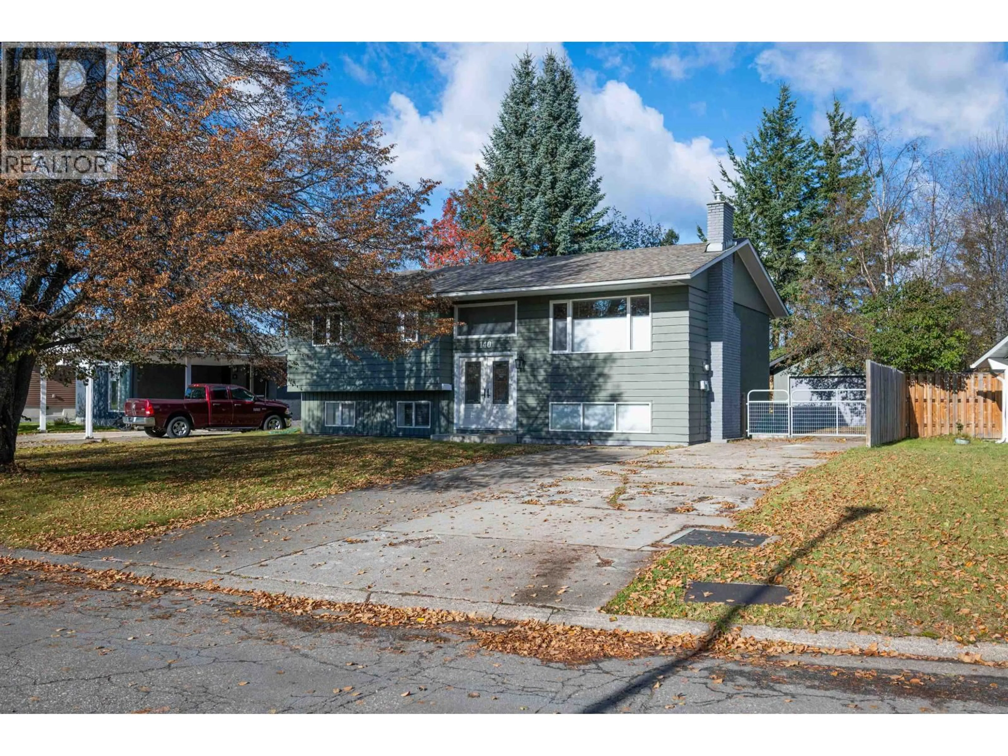 Home with vinyl exterior material, street for 140 MCKINLEY CRESCENT, Prince George British Columbia V2M4S2