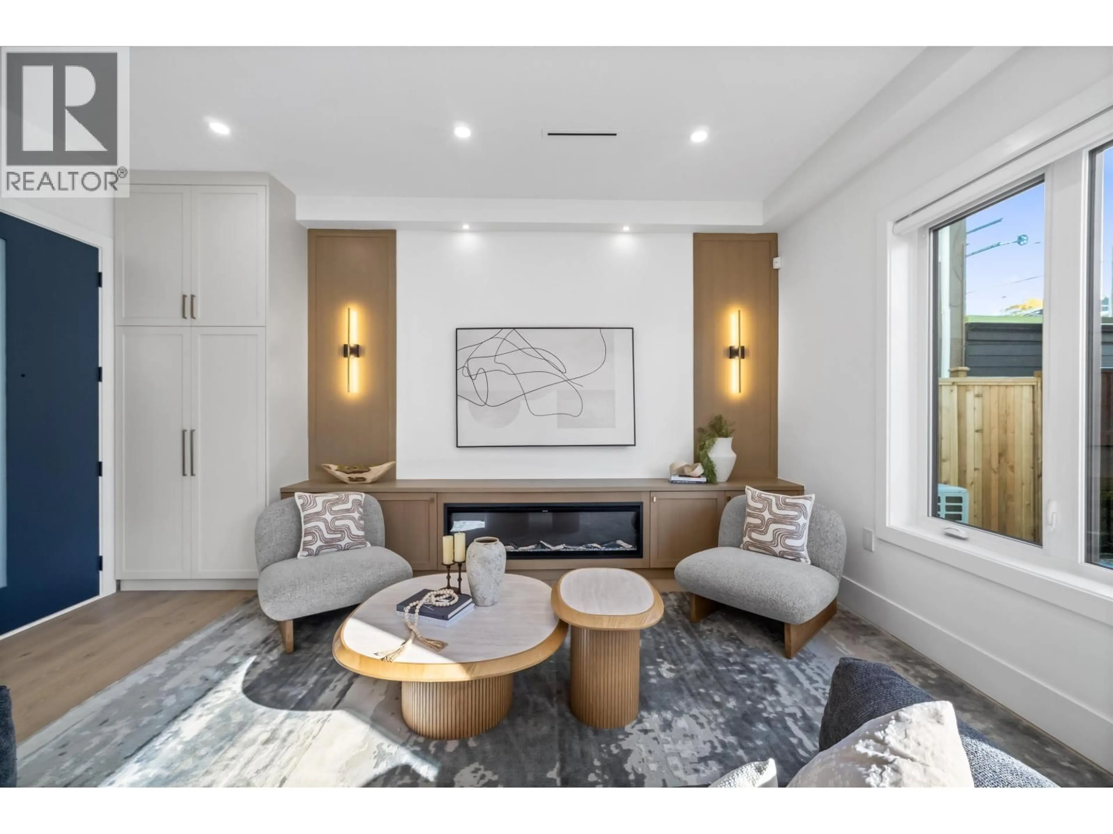 Living room with furniture, unknown for 2 - 2710 KITCHENER STREET, Vancouver British Columbia V5K3E1