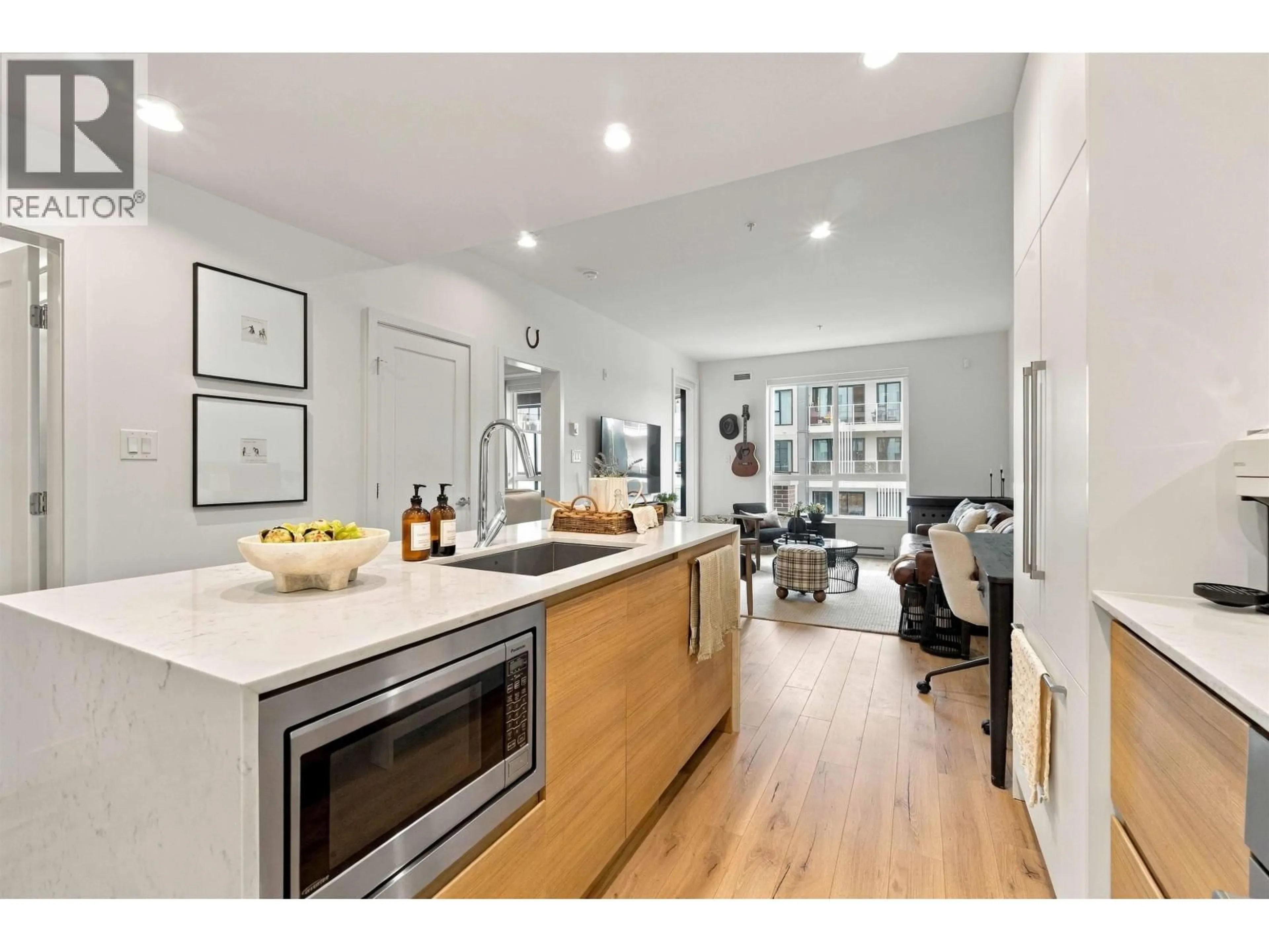 Open concept kitchen, unknown for 412 - 3131 MURRAY STREET, Port Moody British Columbia V3H0L9