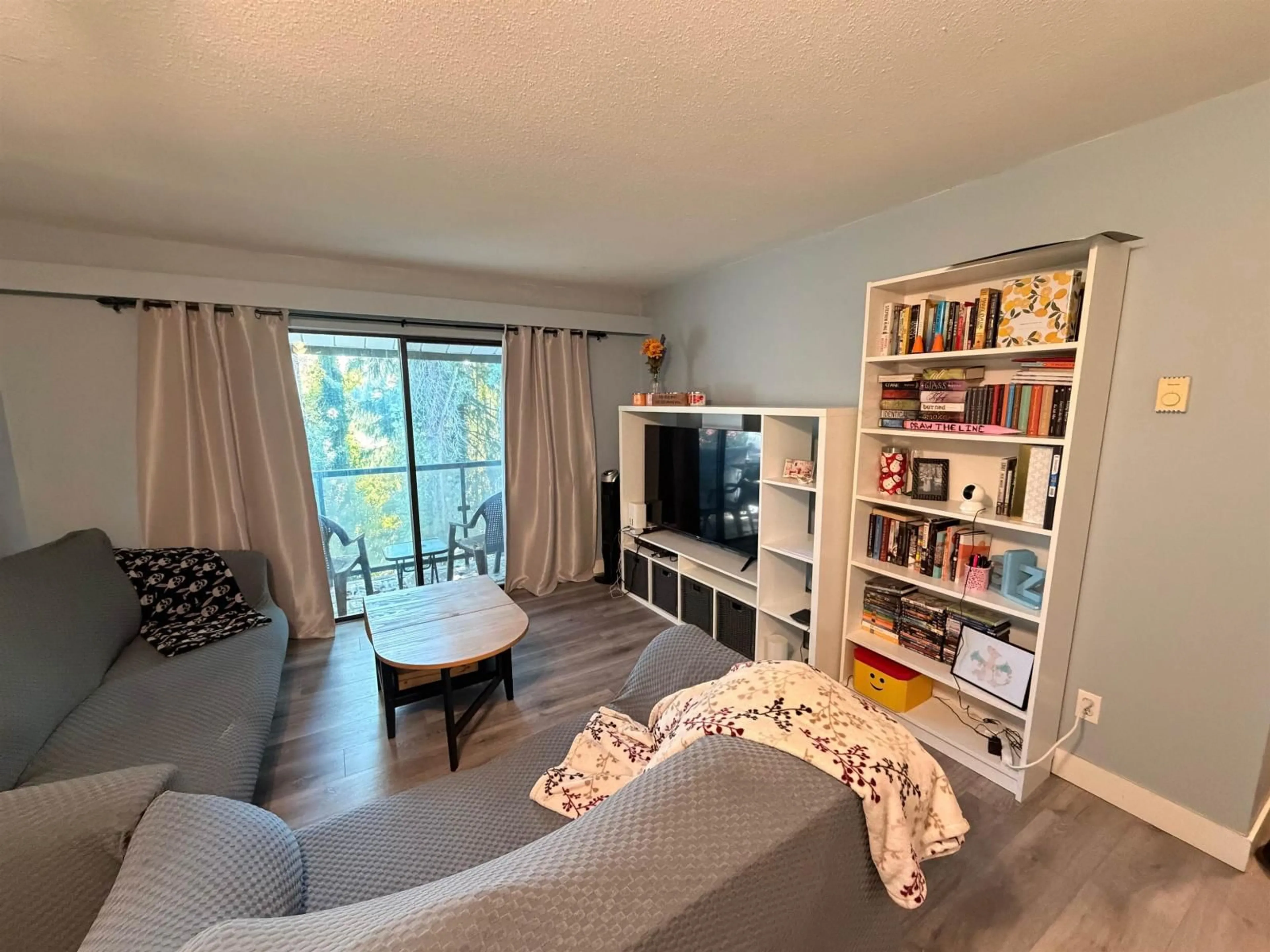 A pic of a room for 302 - 33598 GEORGE FERGUSON WAY, Abbotsford British Columbia V2S2L8
