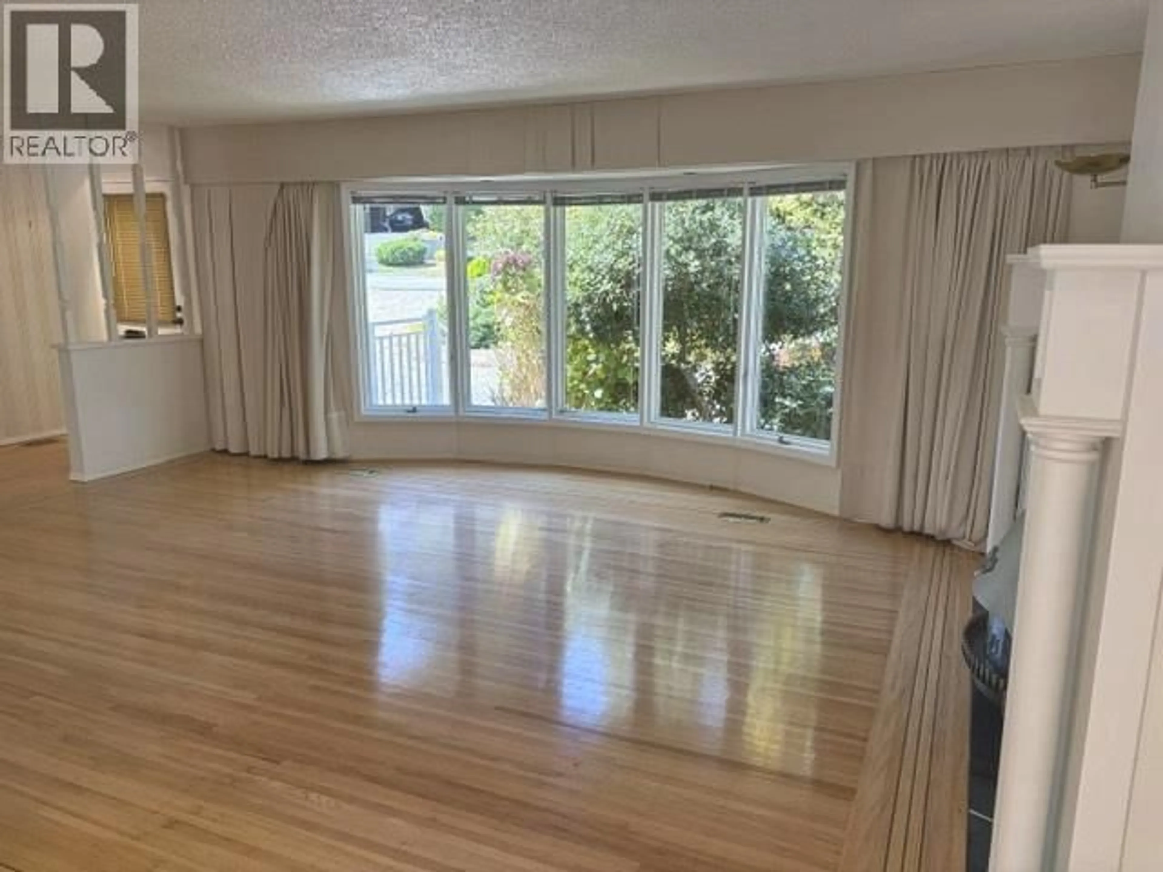A pic of a room for 1074 BAYVIEW DRIVE, Delta British Columbia V4M2R7
