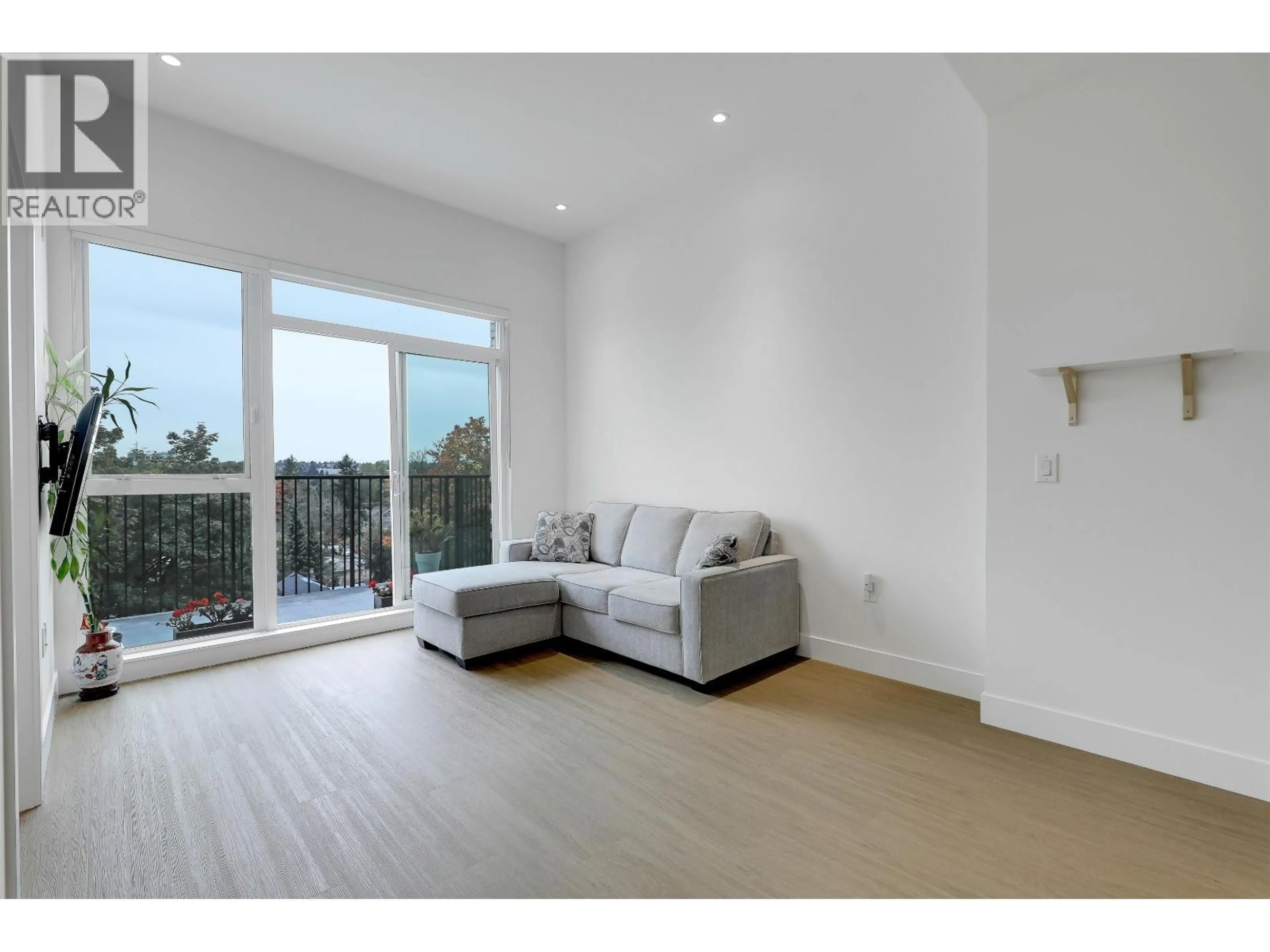 Living room with furniture, unknown for 604 - 2235 BROADWAY, Vancouver British Columbia V5N0J5