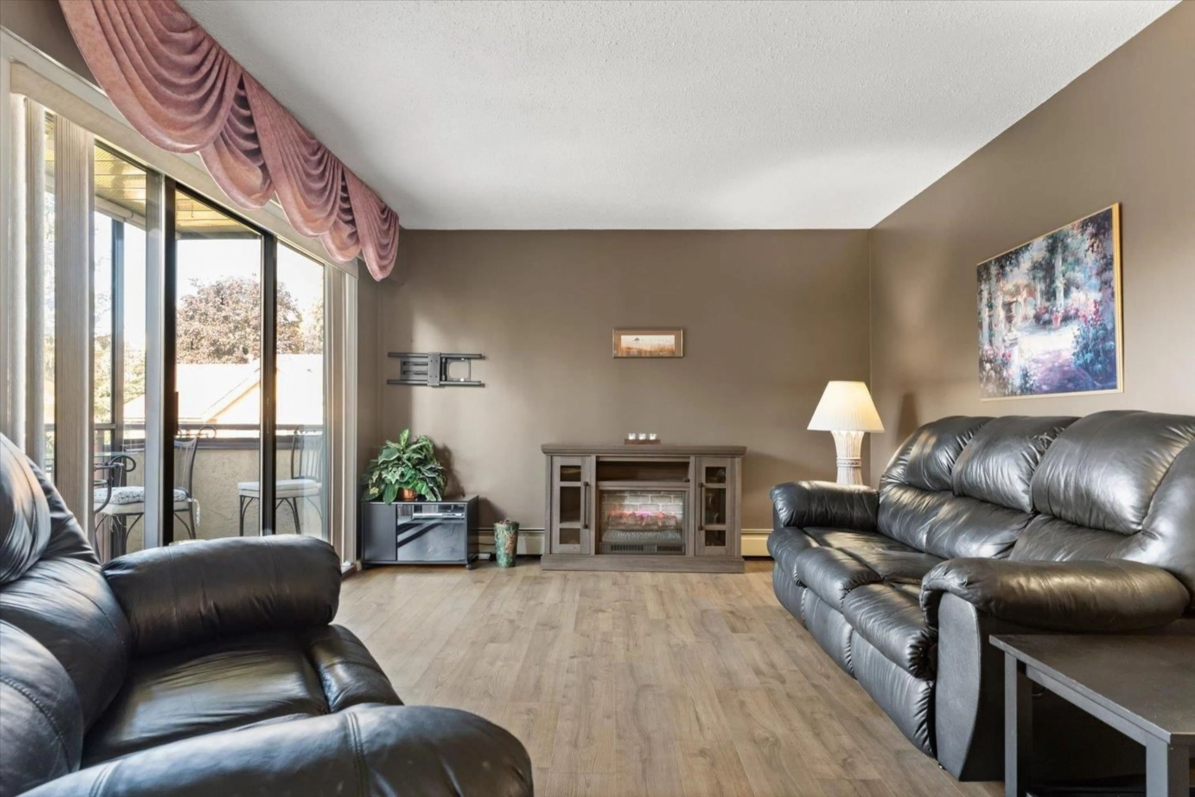 Living room with furniture, unknown for 106 - 32885 GEORGE FERGUSON WAY, Abbotsford British Columbia V2S7X1