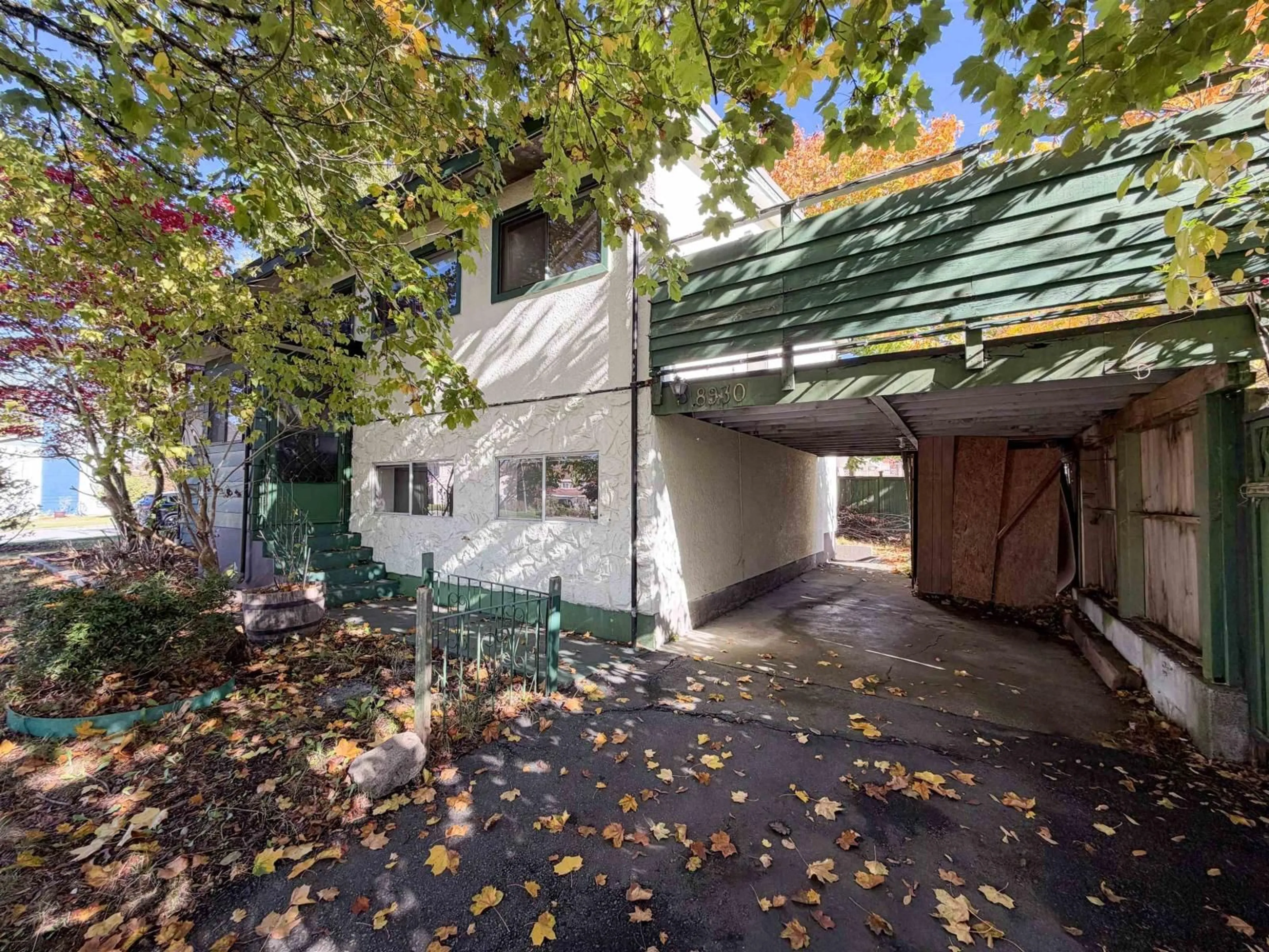 Patio, street for 8930 113A STREET, Delta British Columbia V4C5C3