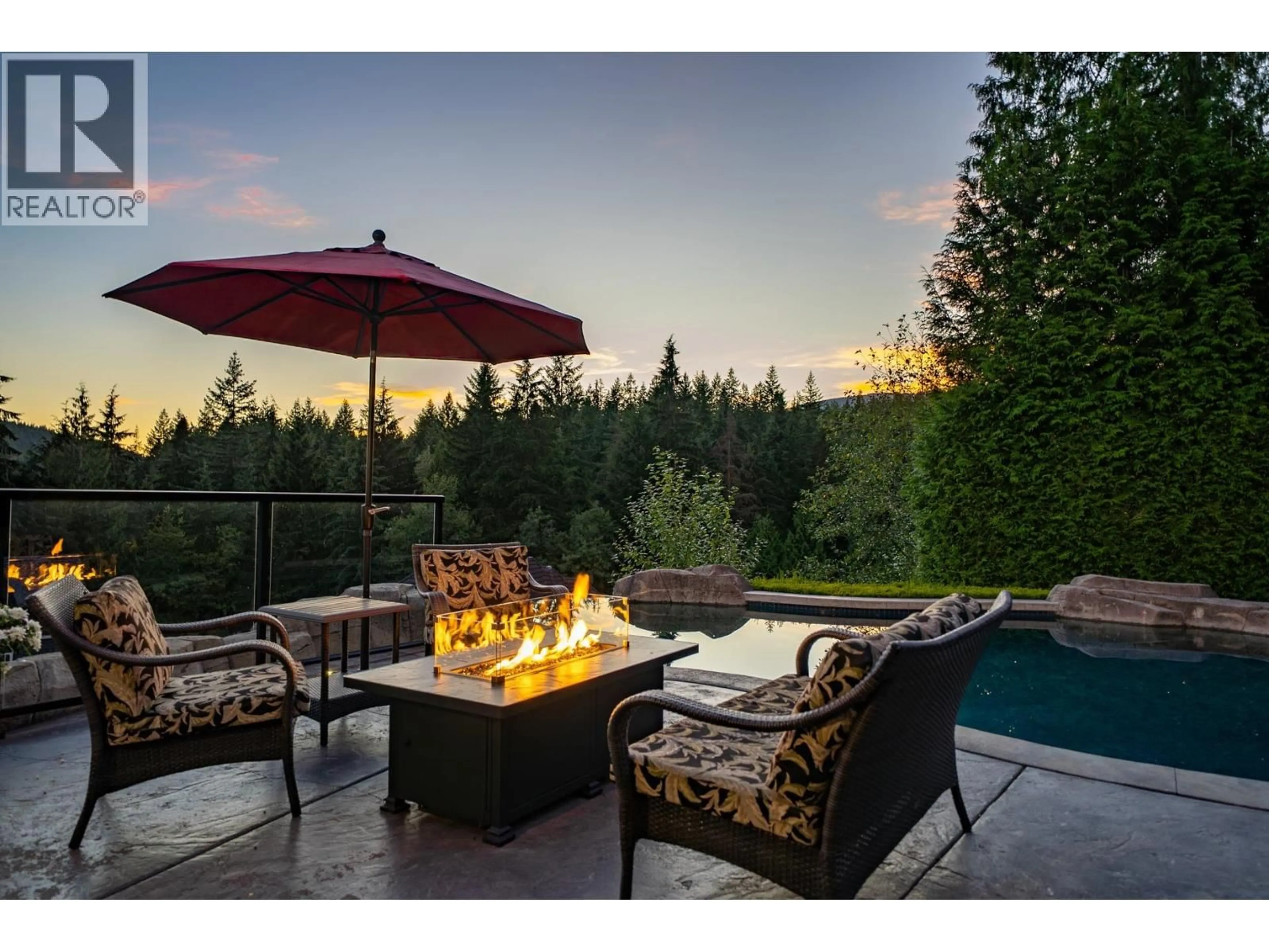 Patio, unknown for 136 DEERVIEW LANE, Anmore British Columbia V3H0A3